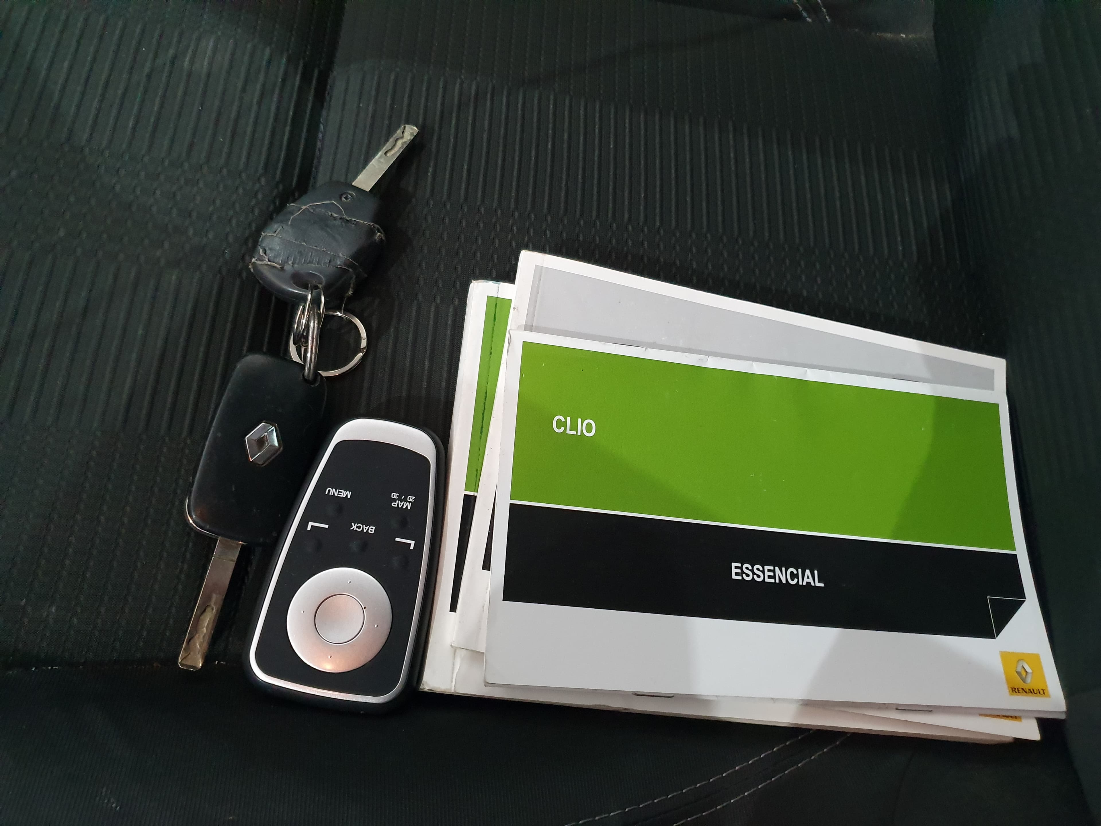 Renault Clio · Ano 2011 — imagem 42