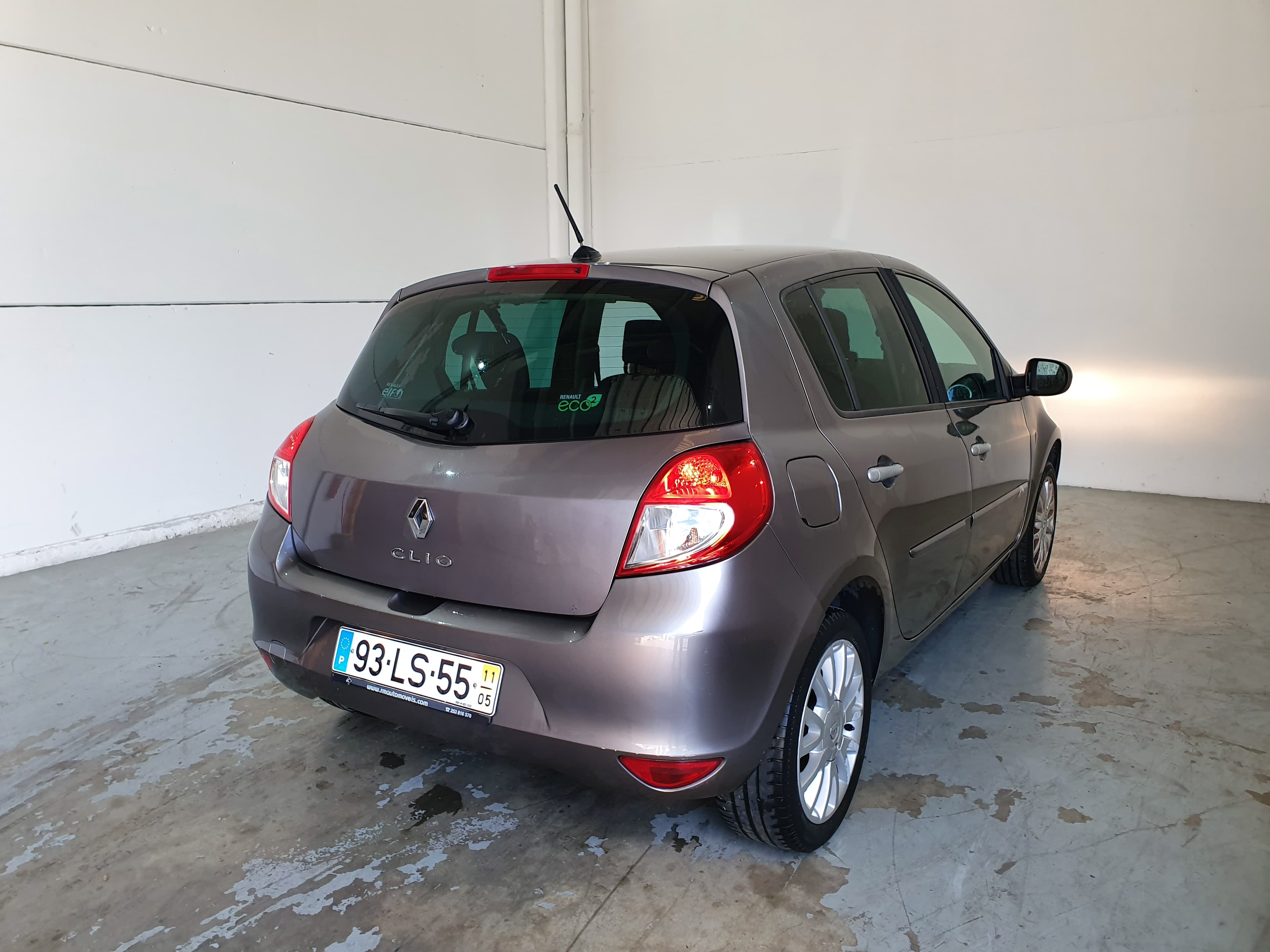 Renault Clio · Ano 2011 — imagem 5