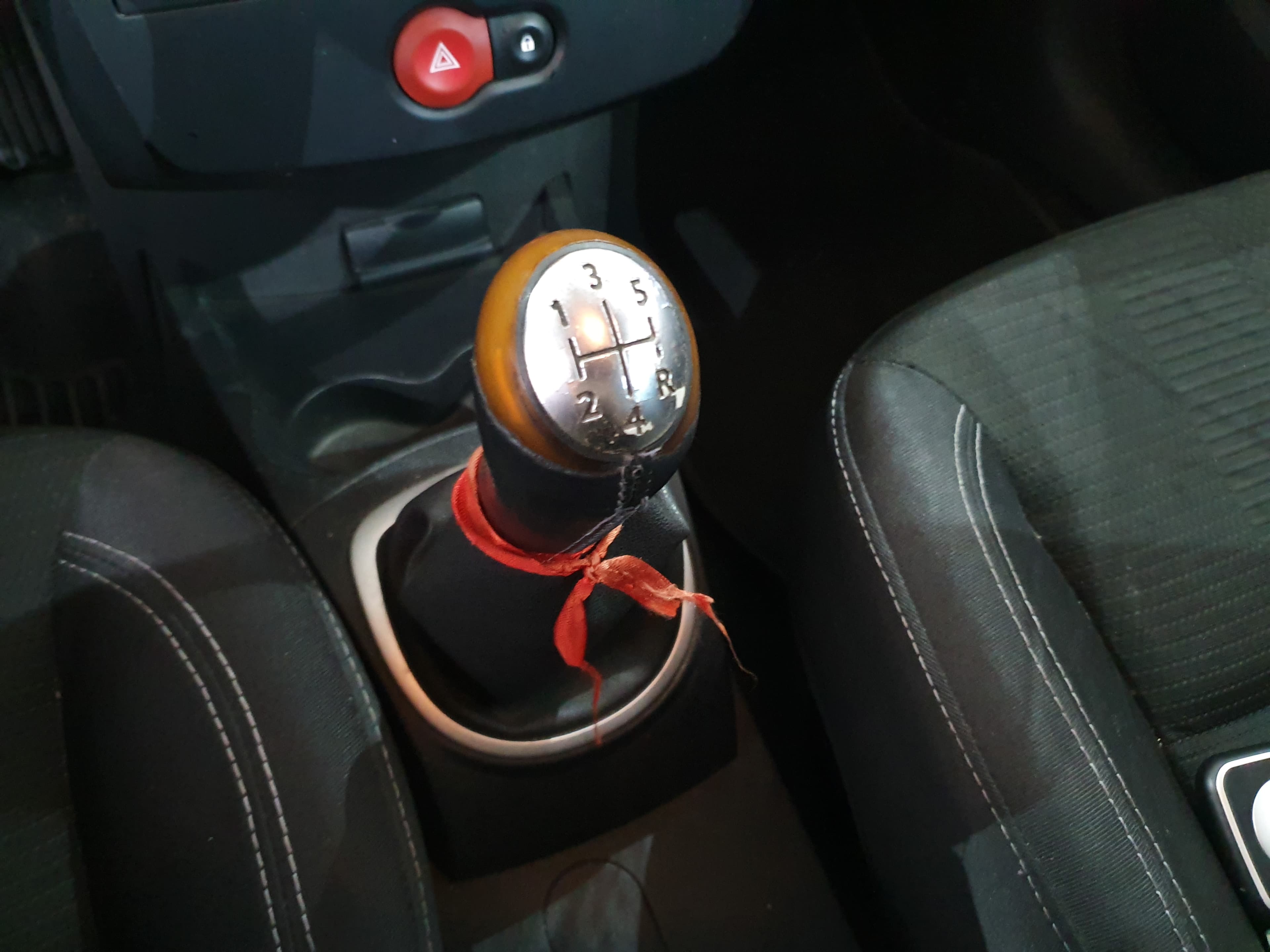 Renault Clio · Ano 2011 — imagem 36
