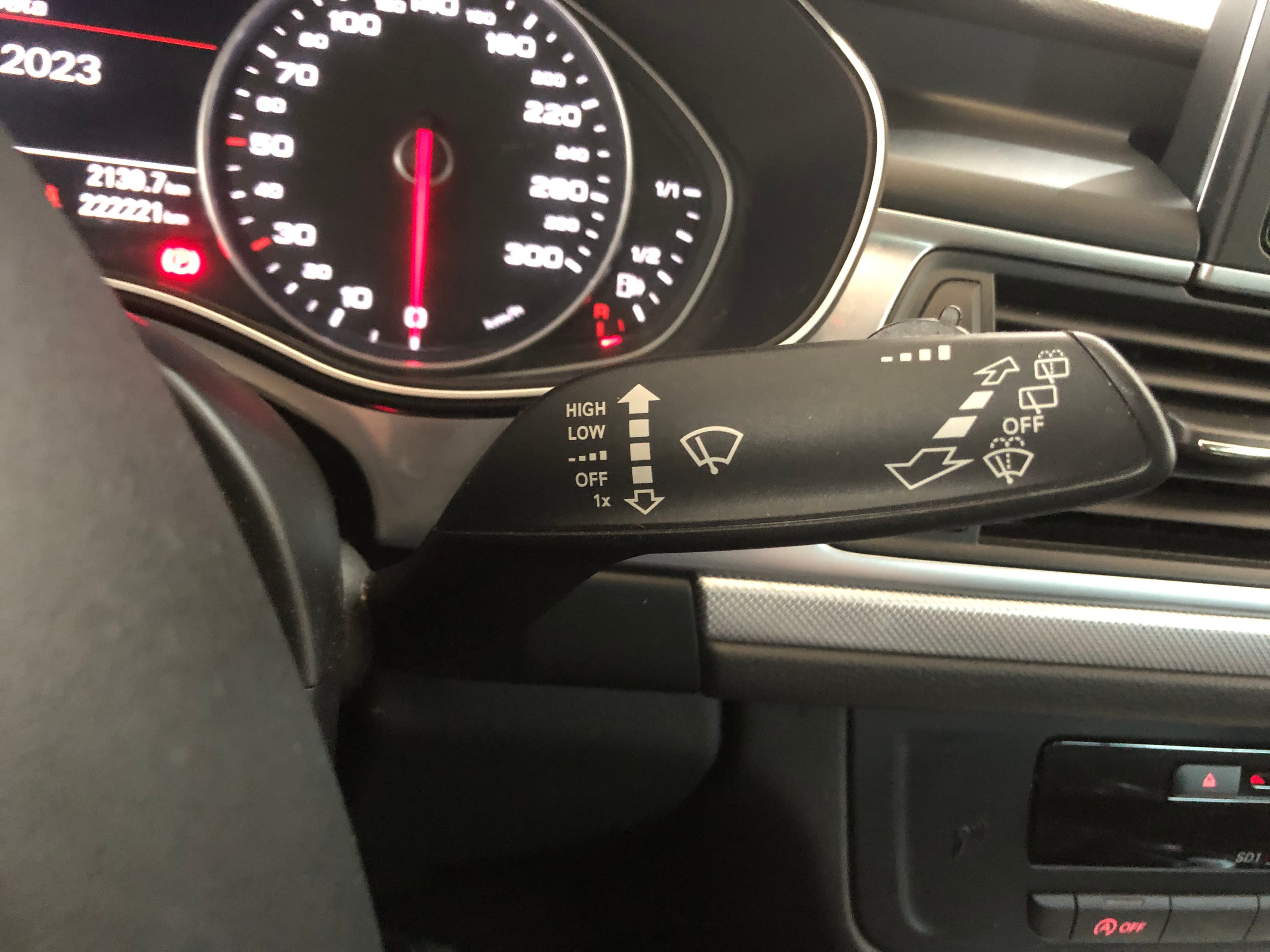 Audi A6 · Ano 2015 — image 30