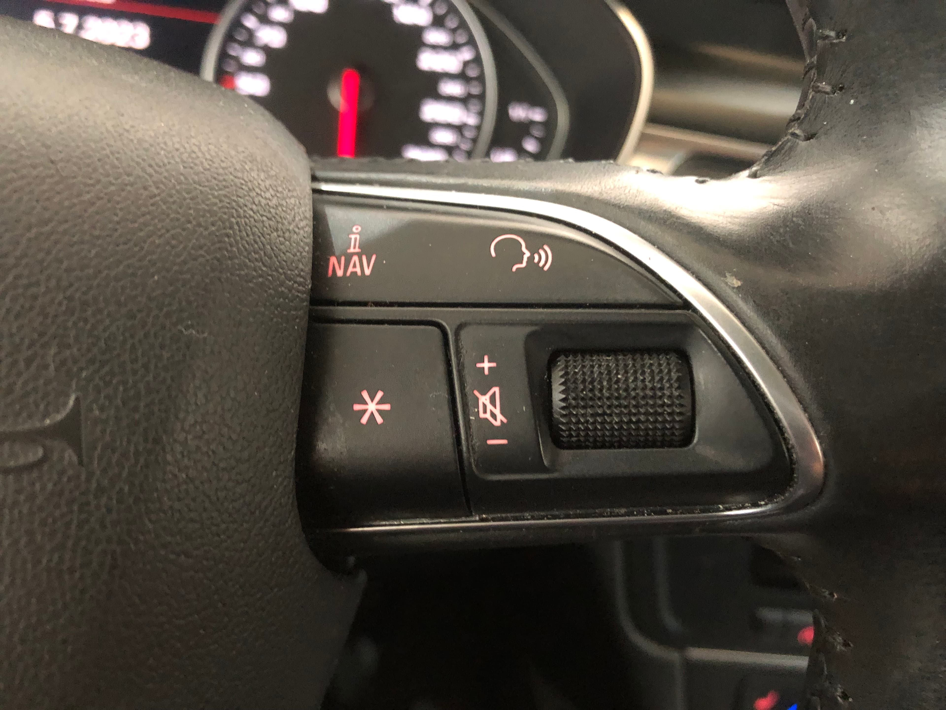 Audi A6 · Ano 2015 — image 28