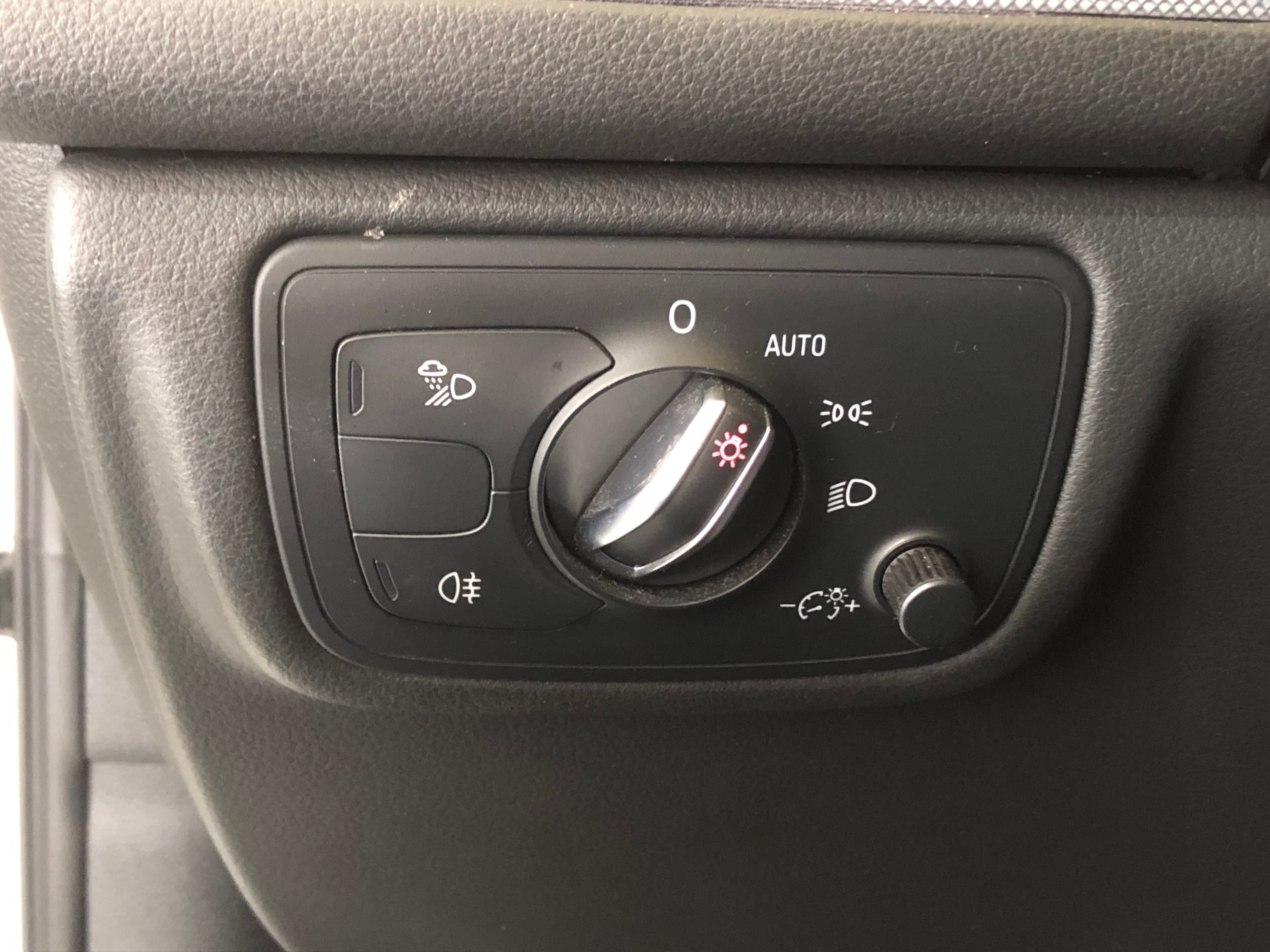 Audi A6 · Ano 2015 — image 25