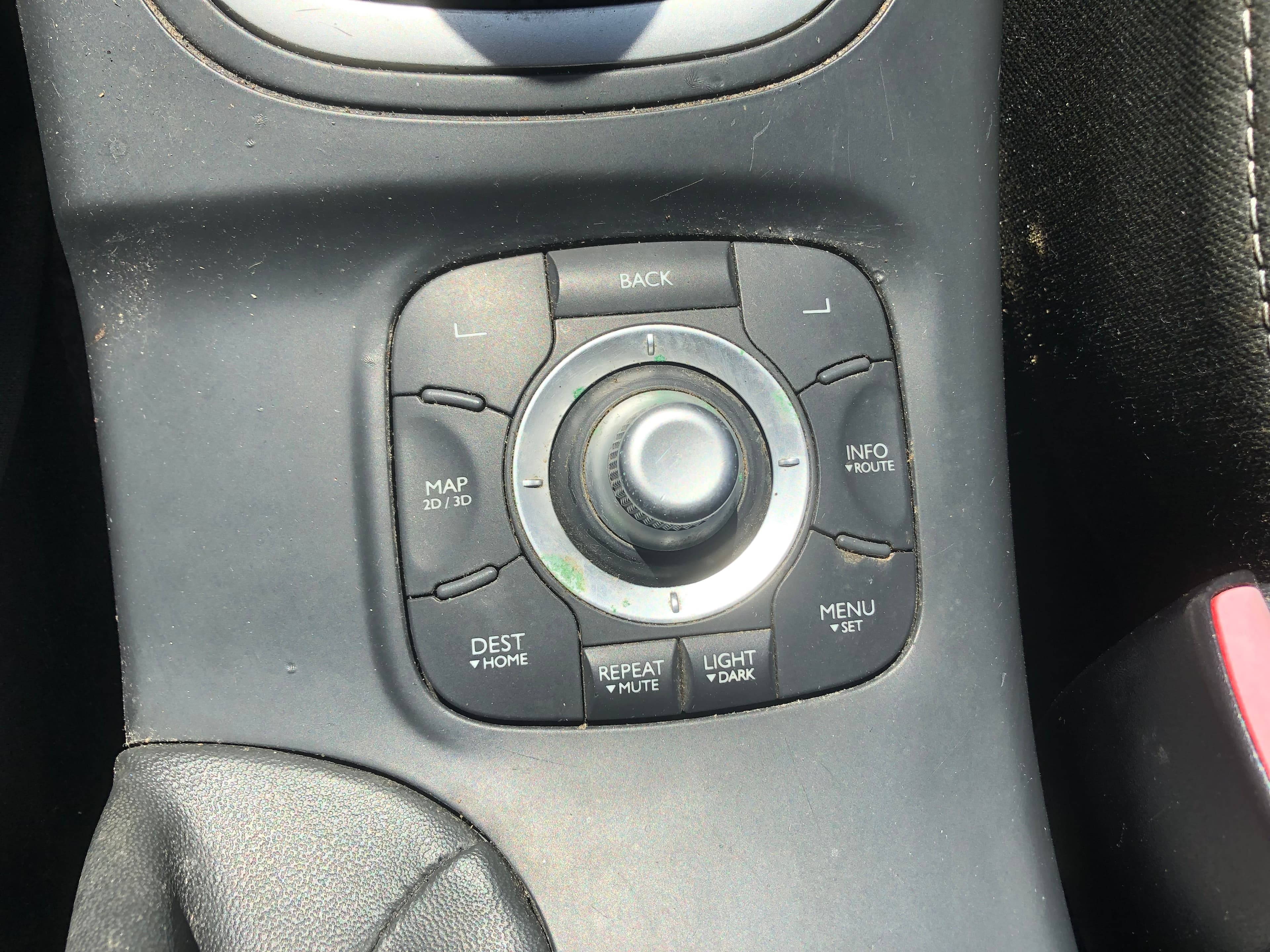 Renault Mégane · Ano 2011 — image 30