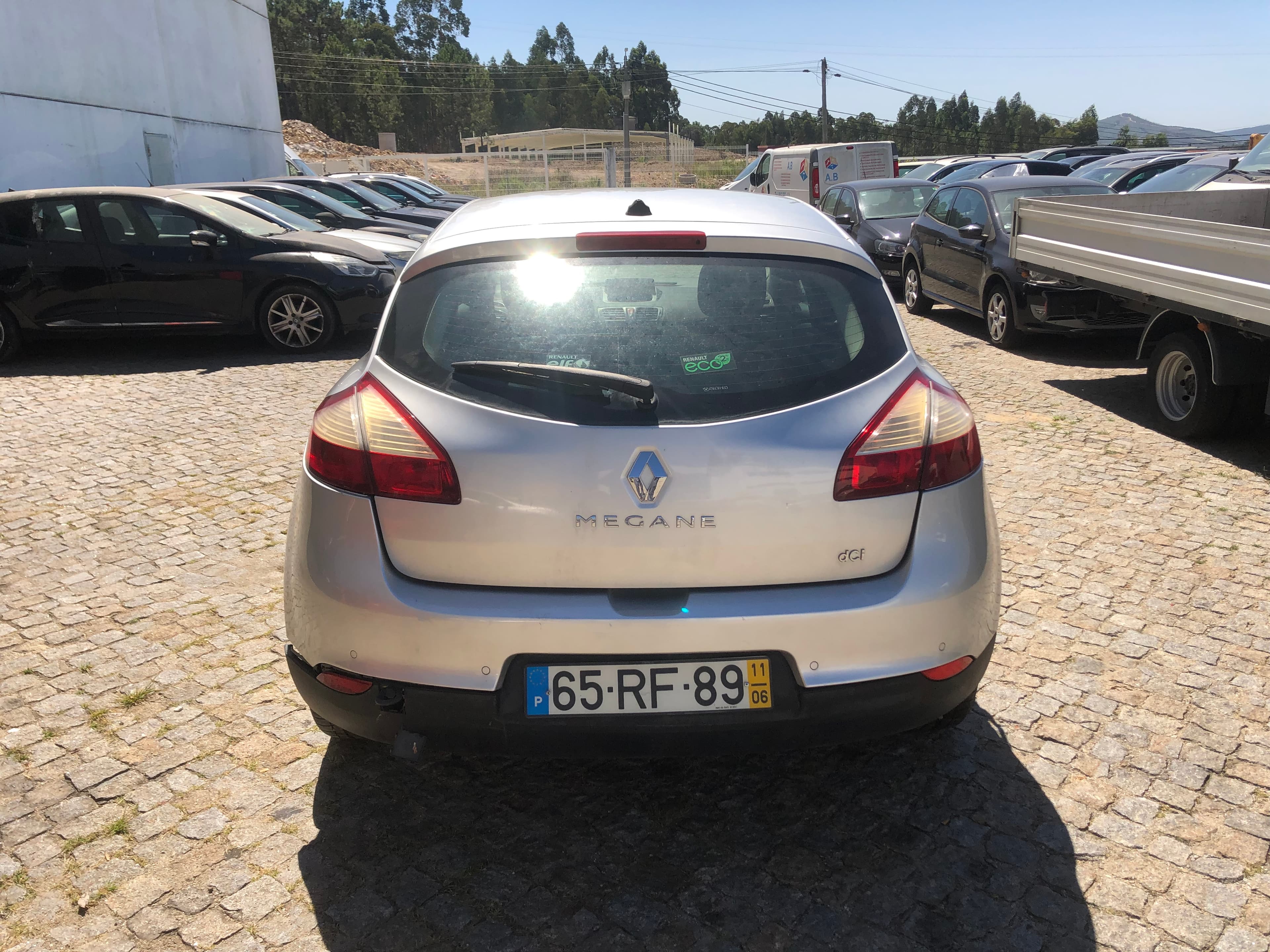Renault Mégane · Ano 2011 — image 4