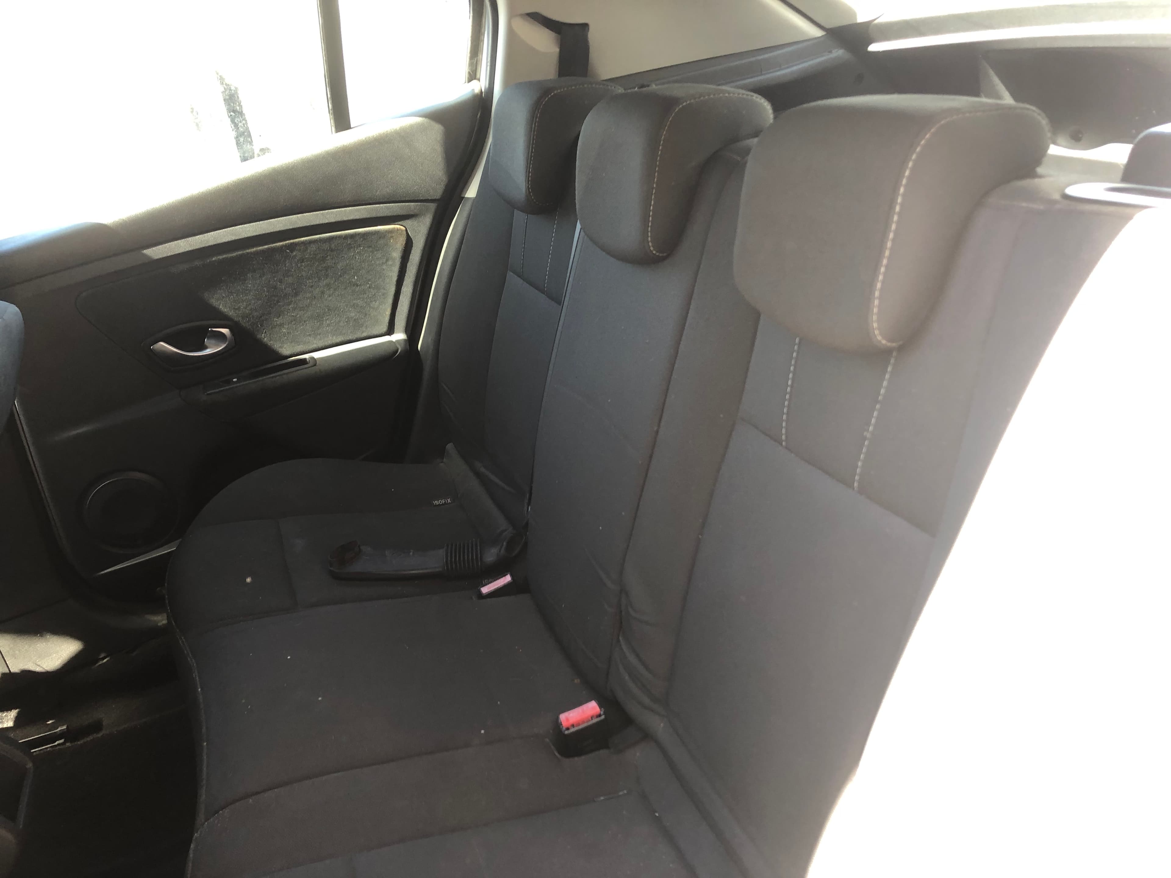 Renault Mégane · Ano 2011 — image 21