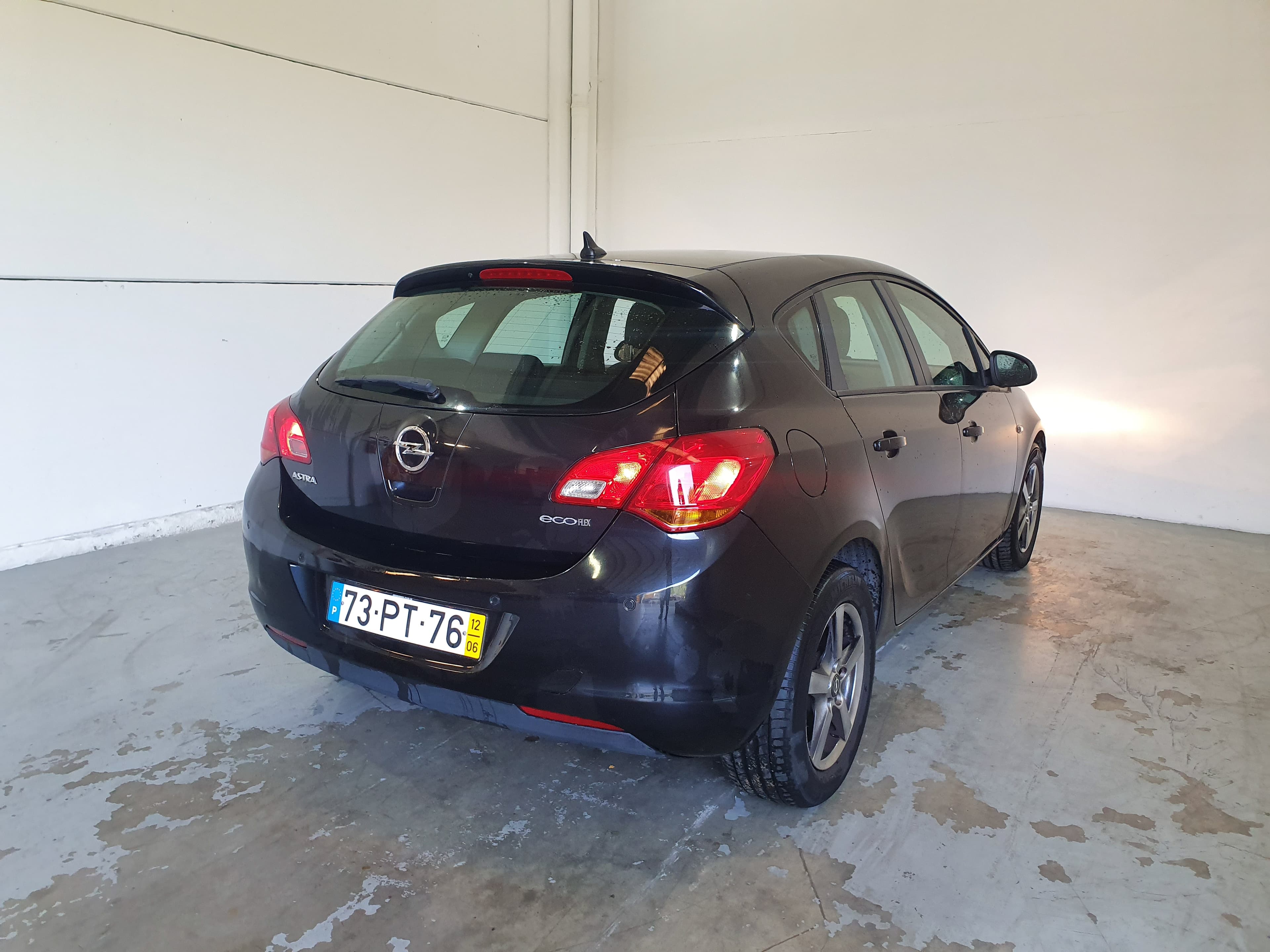 Opel Astra 1.7 CDTI · Ano 2012 — imagem 5