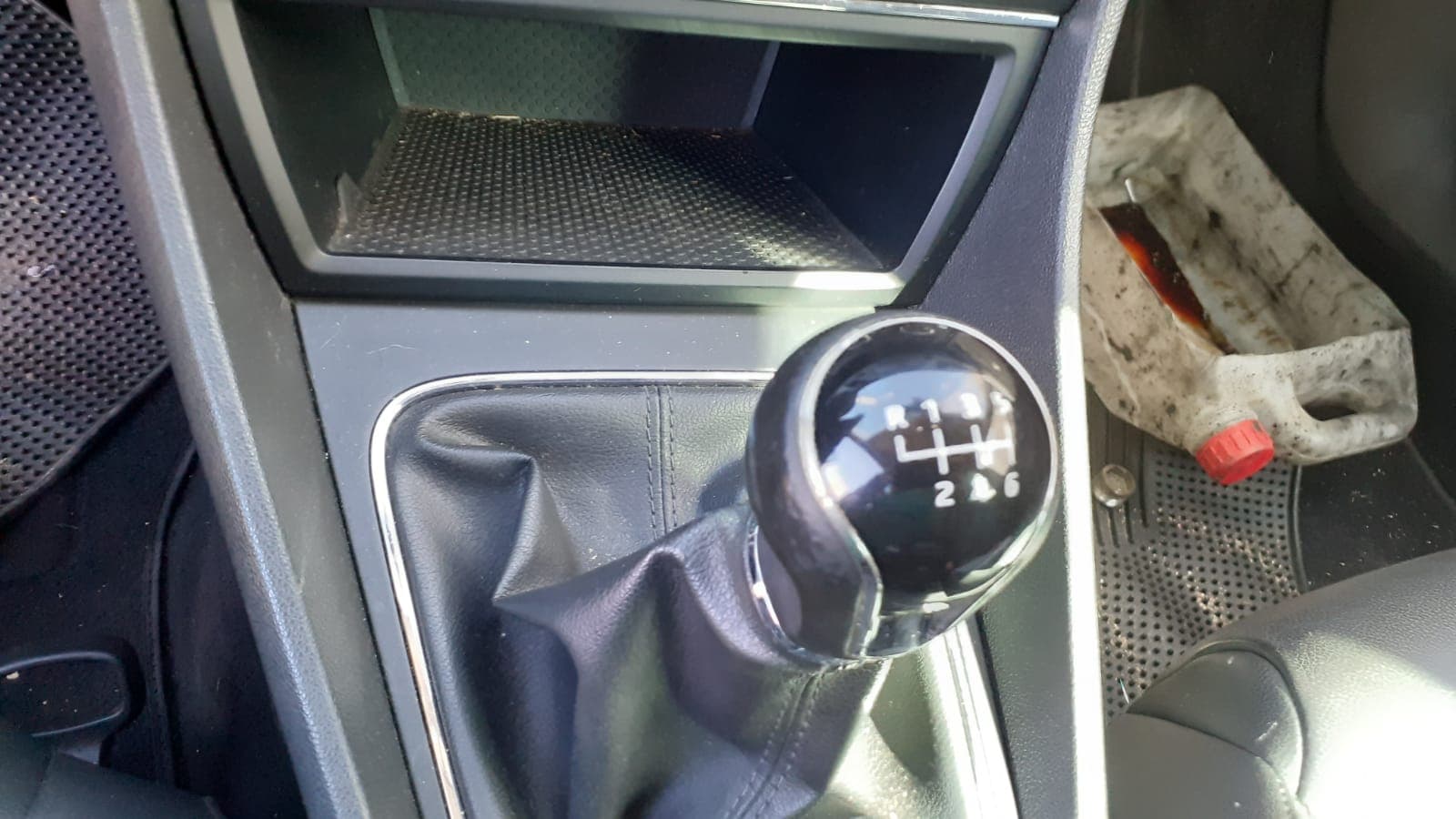 Seat Leon TDI · Ano 2014 — imagem 17
