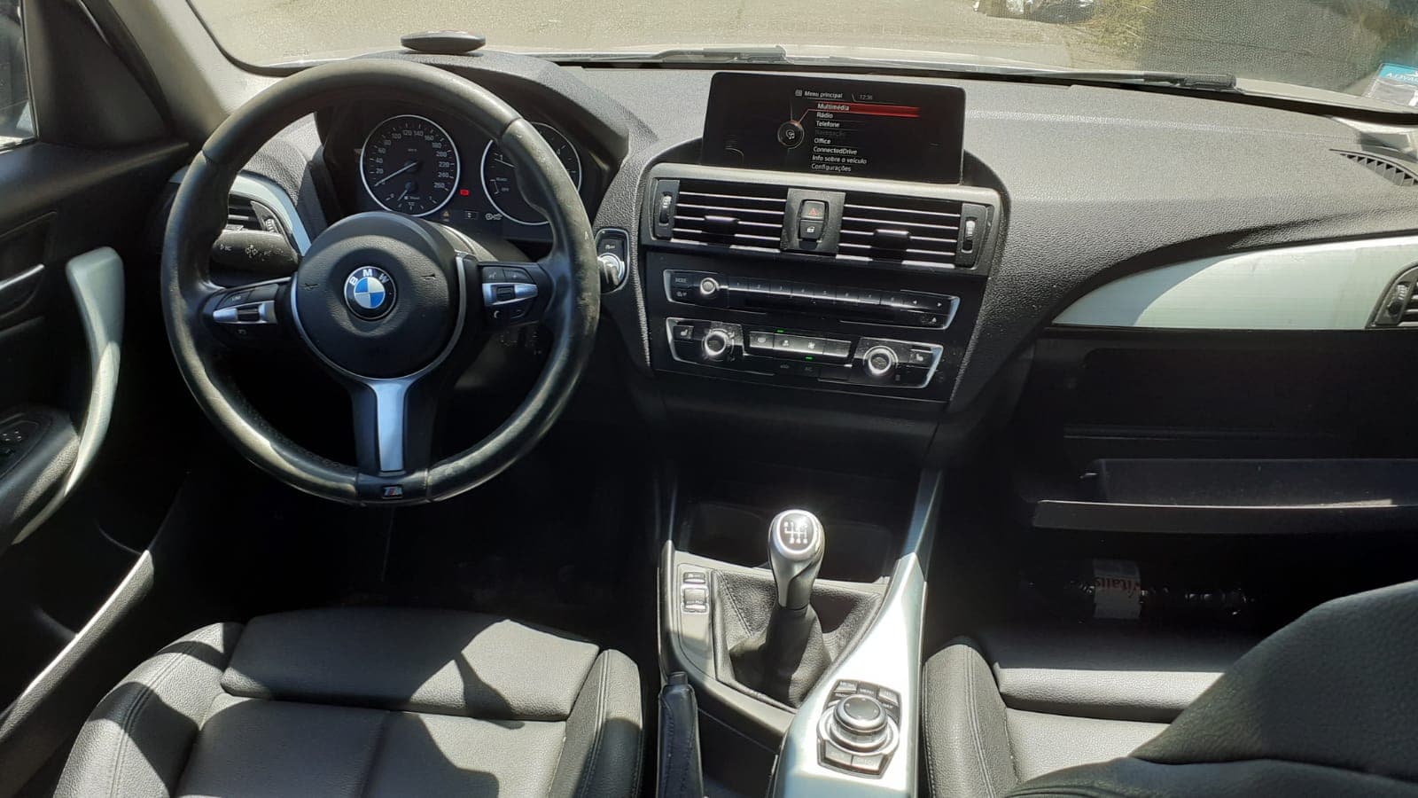 BMW 116D · Ano 2014 — imagen 24