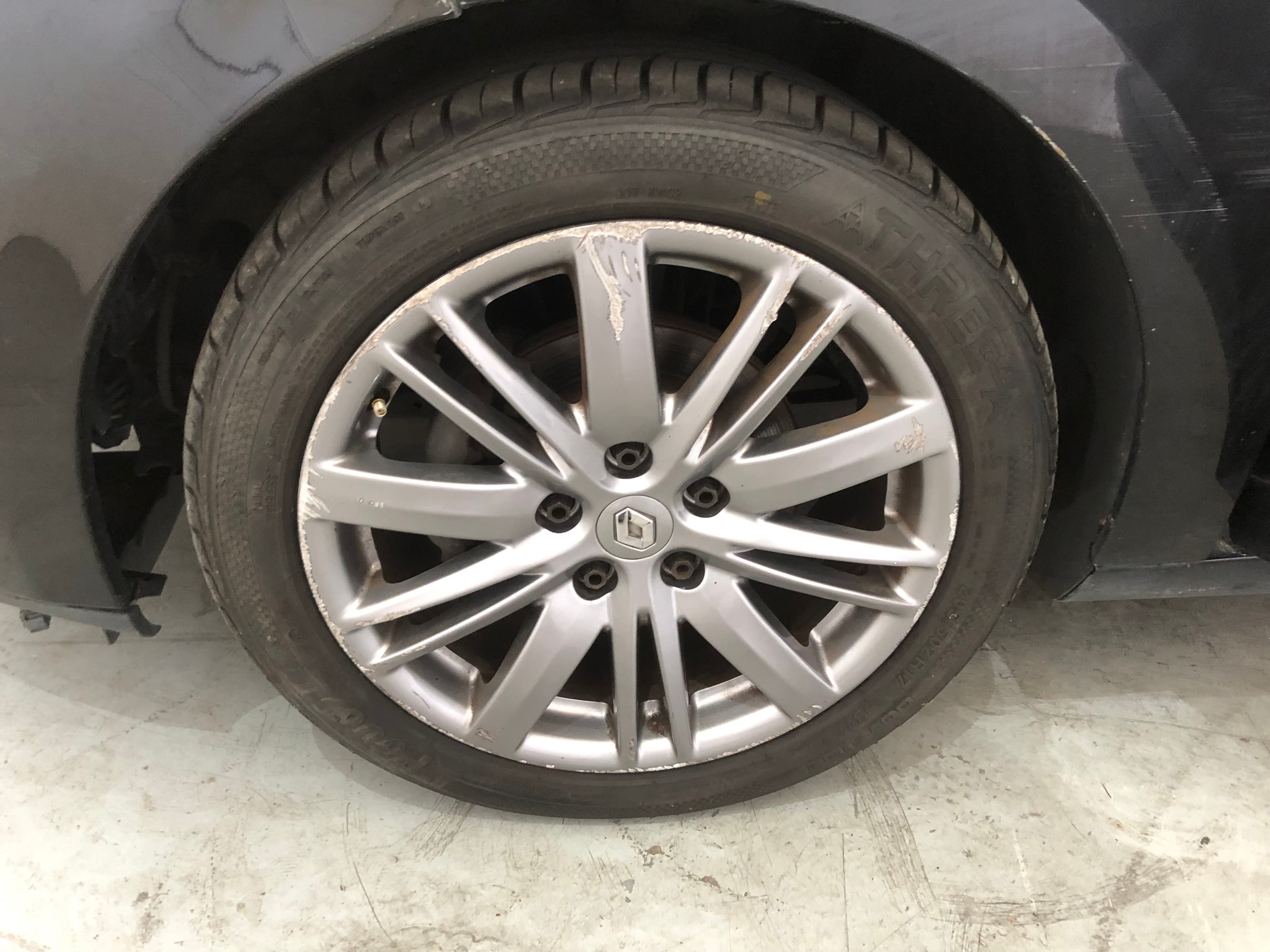 Renault Mégane III Coupé · Ano 2013 — imagem 19
