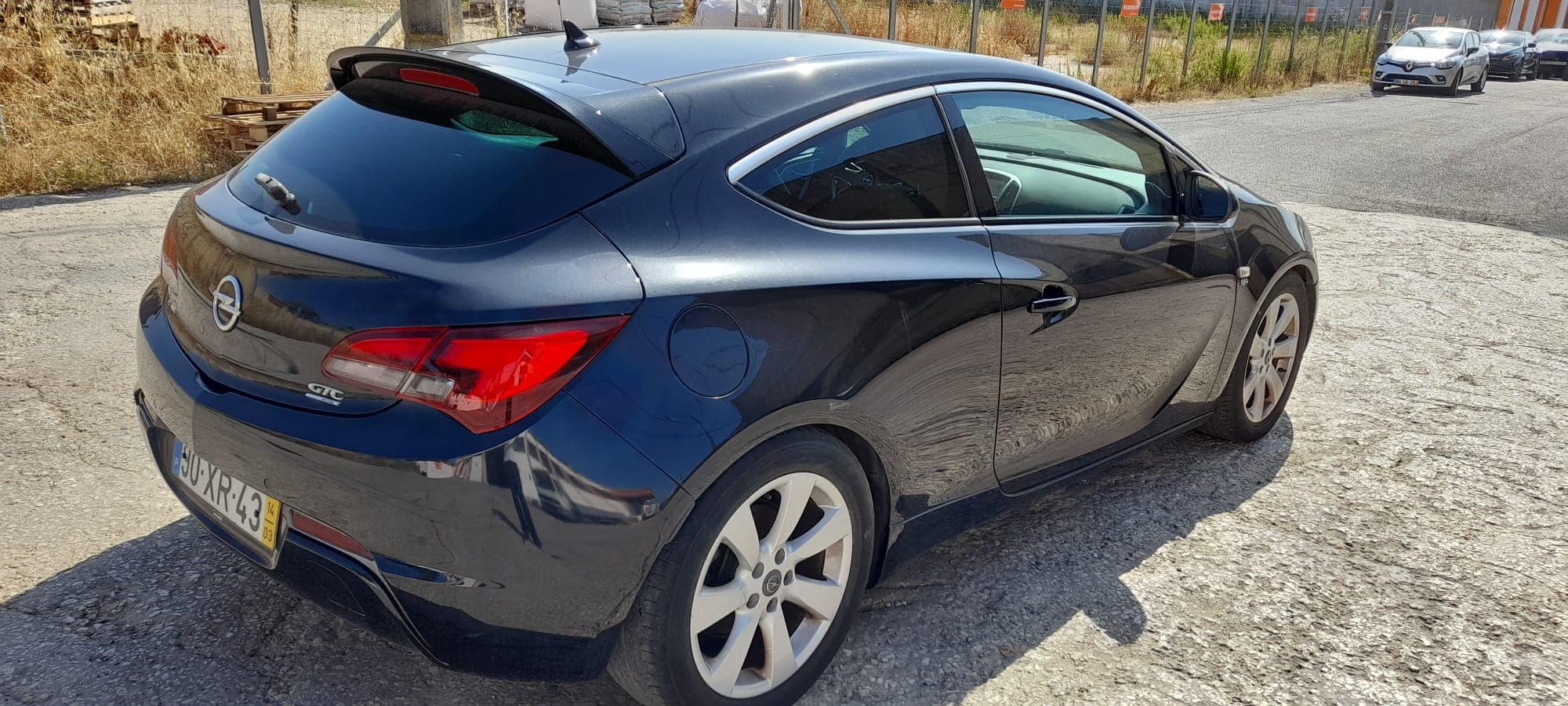 Opel Astra 1.7 CDTI · Ano 2014 — imagem 6