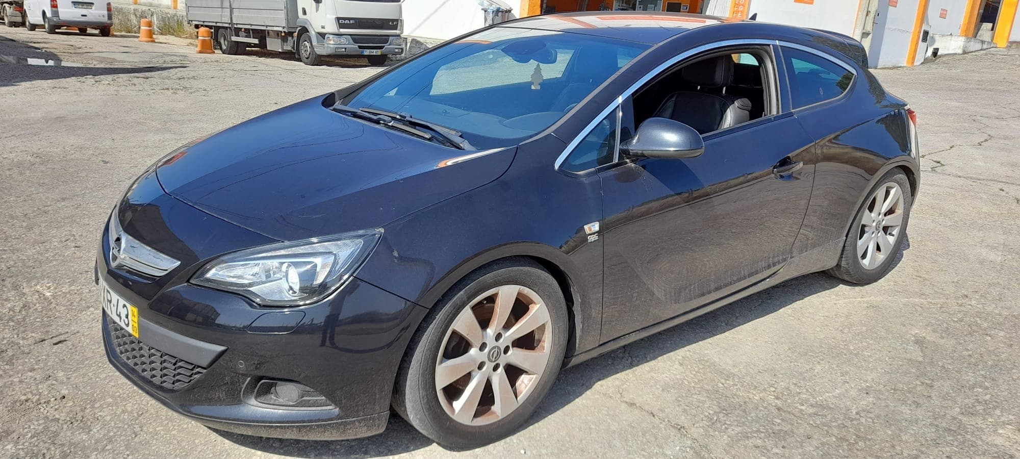 Opel Astra 1.7 CDTI · Ano 2014 — imagem 3