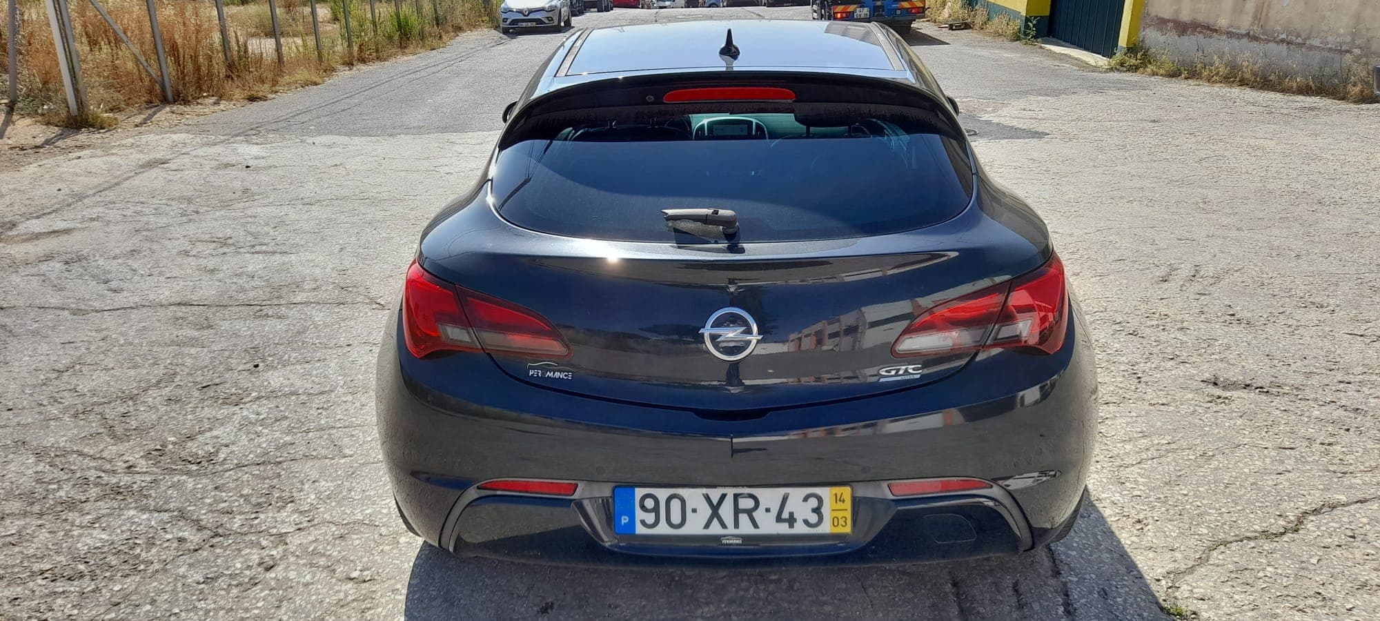 Opel Astra 1.7 CDTI · Ano 2014 — imagem 4