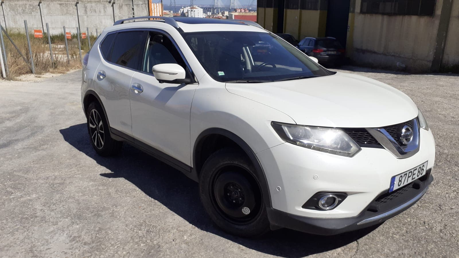 Nissan X-Trail · Ano 2014 — imagem 2