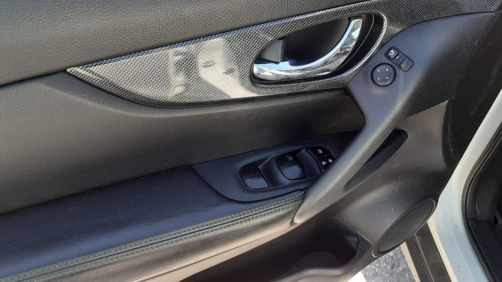 Nissan X-Trail · Ano 2014 — imagem 26