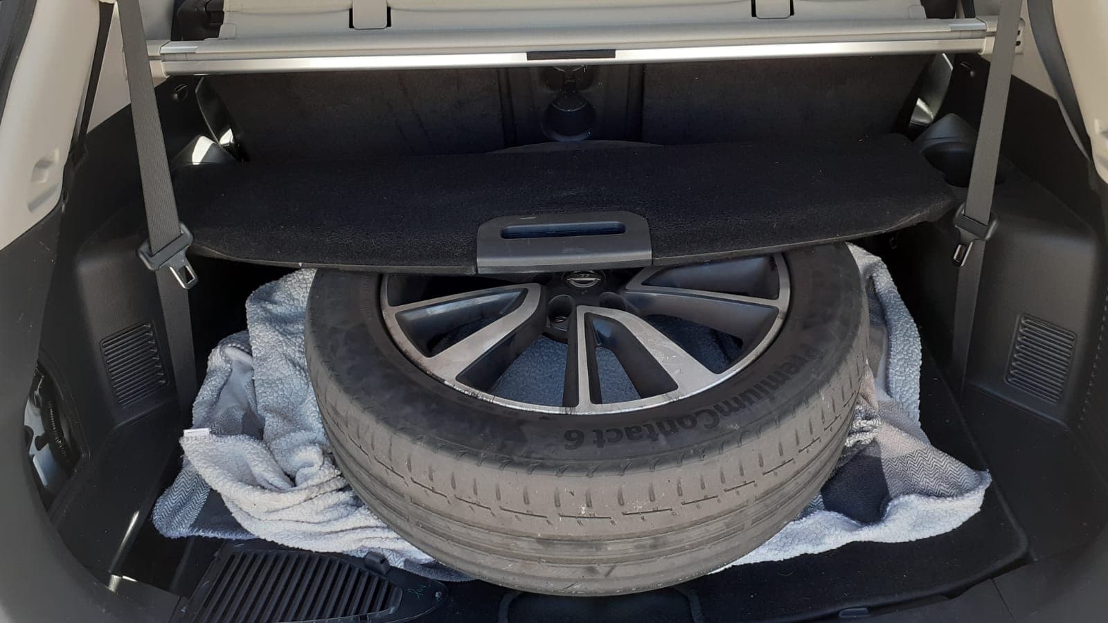 Nissan X-Trail · Ano 2014 — imagem 9