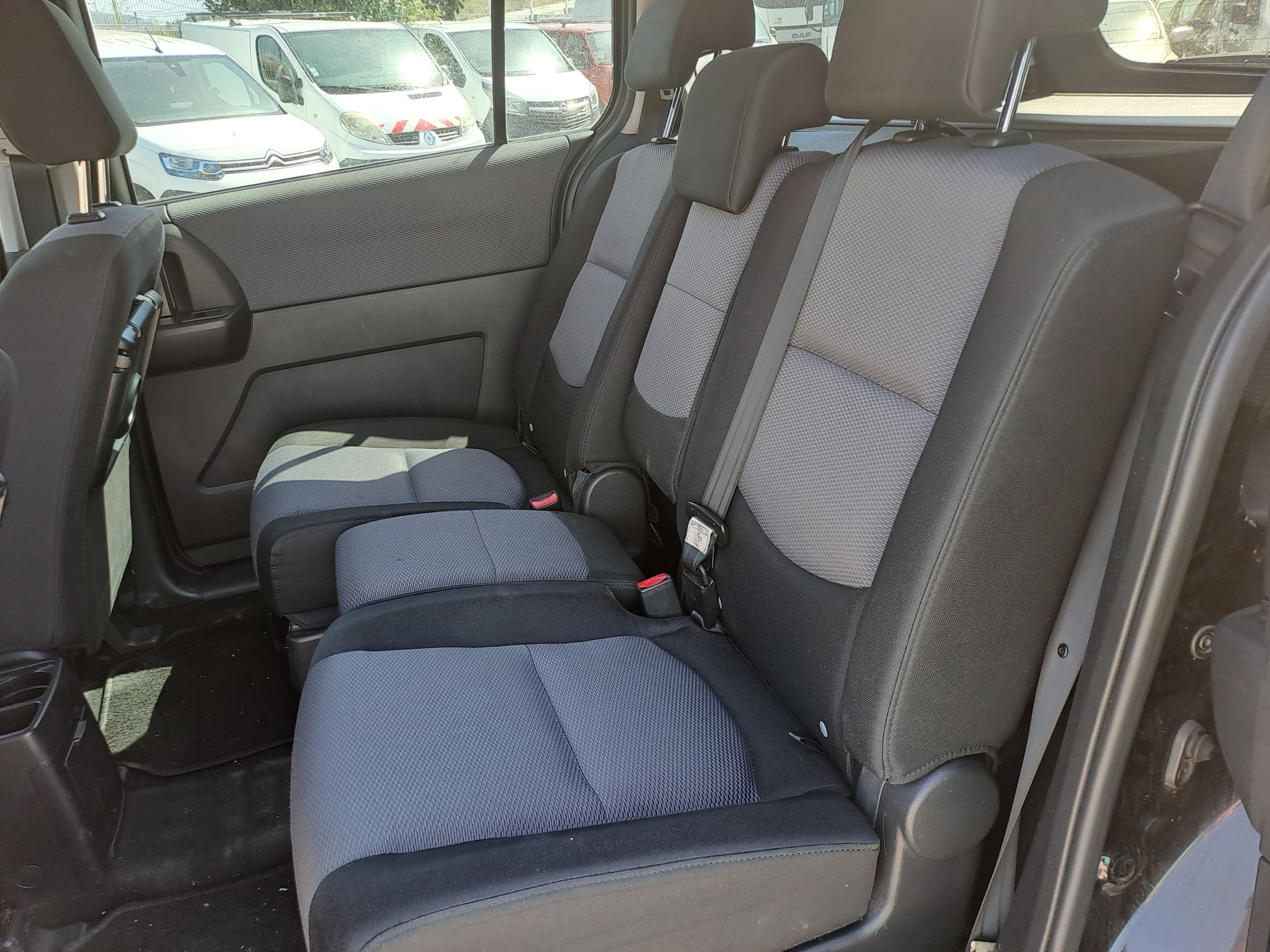 Mazda 5 · Ano 2006 — imagem 12