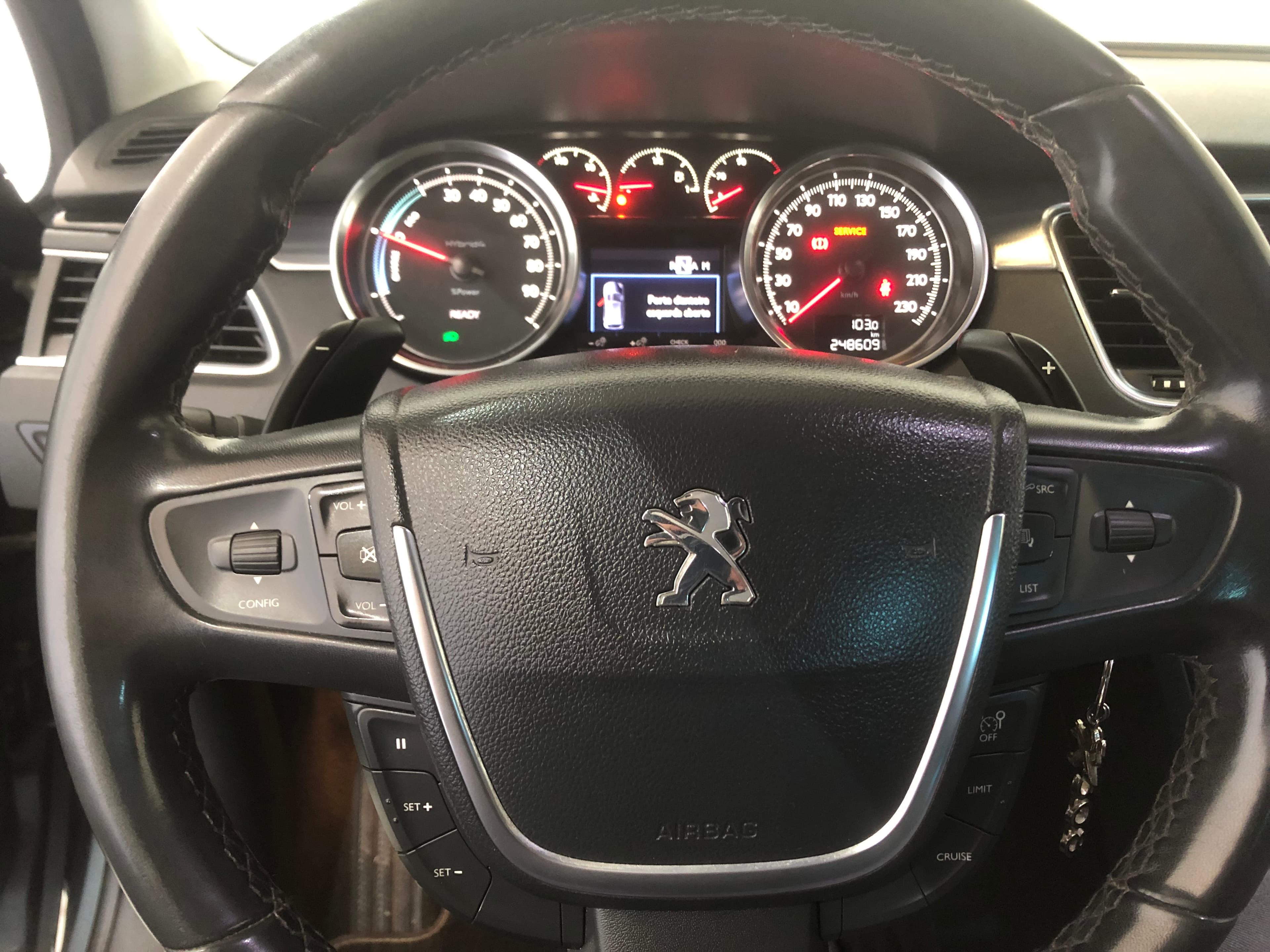 Peugeot 508 RXH Híbrido Diesel · Ano 2012 — imagem 21