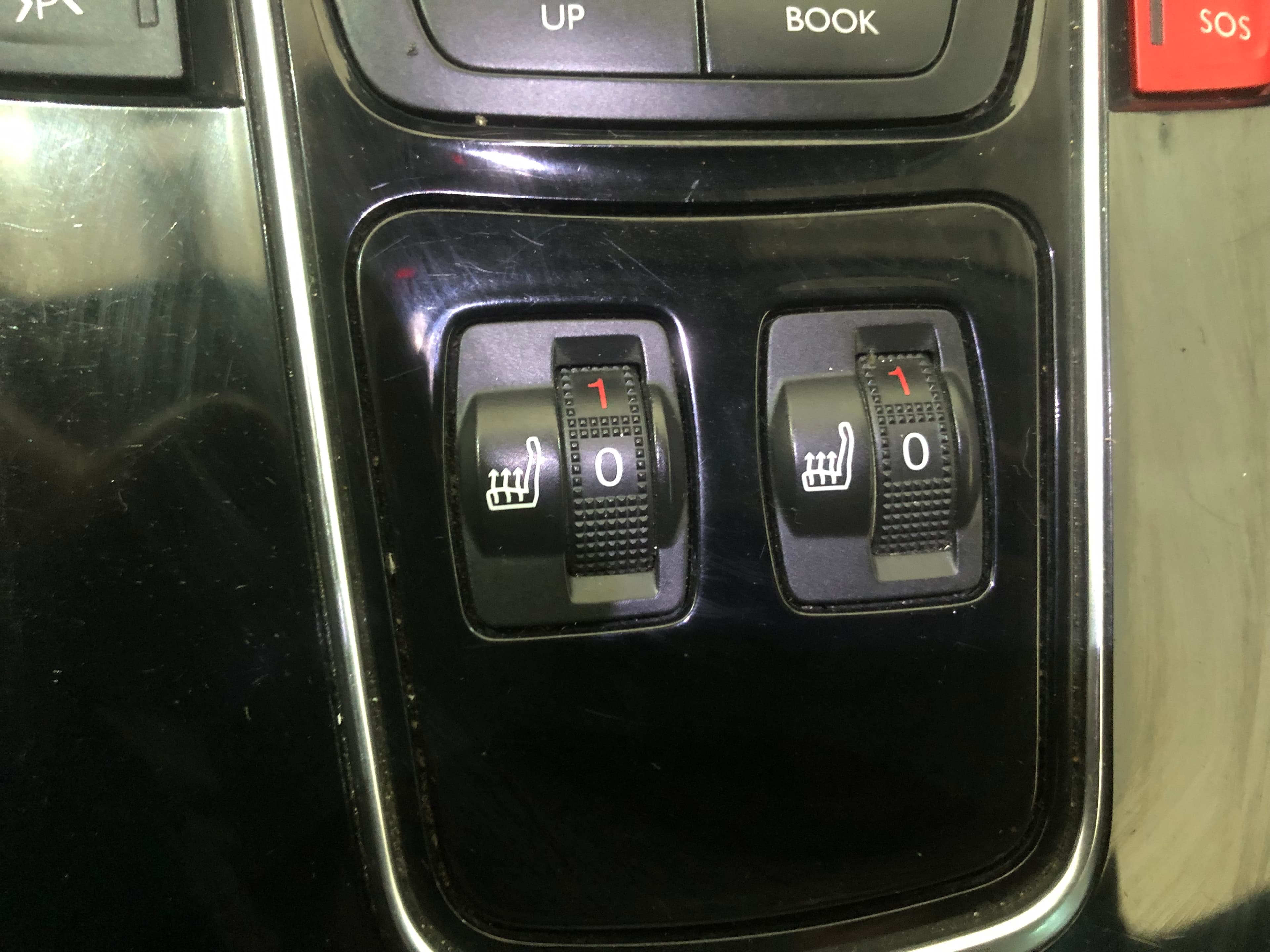 Peugeot 508 RXH Híbrido Diesel · Ano 2012 — imagem 30