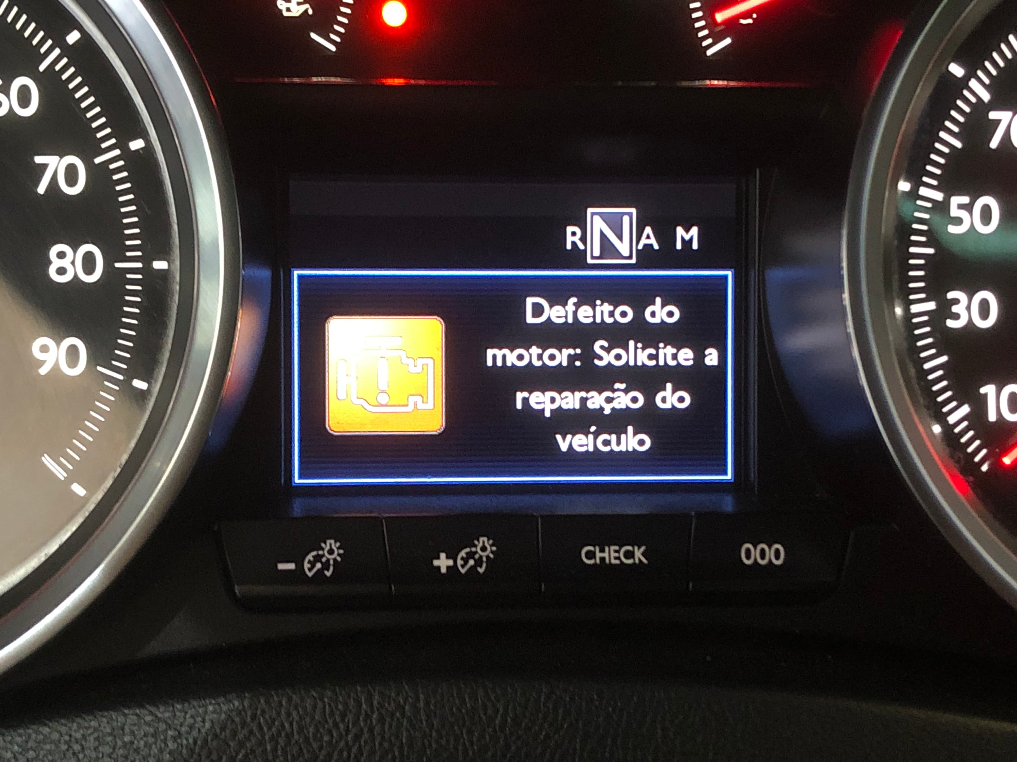 Peugeot 508 RXH Híbrido Diesel · Ano 2012 — imagem 27