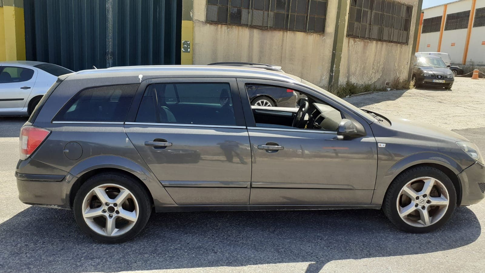 Opel Astra H Caravan · Ano 2008 — imagem 3