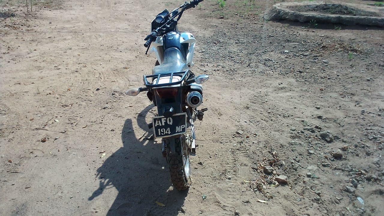Honda XL 125 · Ano 2015 — image 2