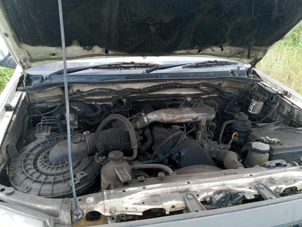 Toyota Hilux — image 9