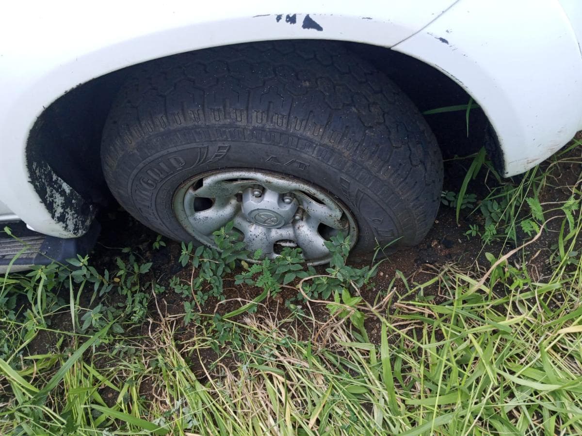 Toyota Hilux — image 10