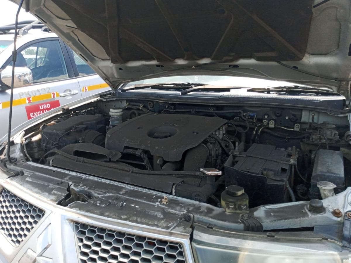 Mitsubishi L200 — imagem 8