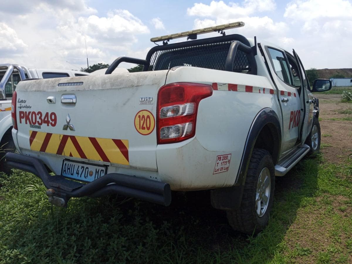 MItsubishi L200 — image 7