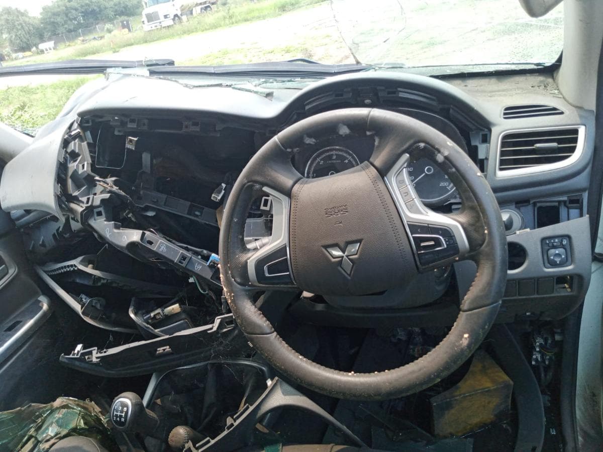 MItsubishi L200 — image 12