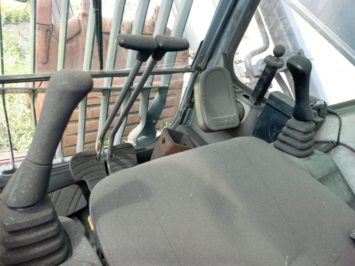 Escavadeira hidráulica Volvo EC360 BLC — imagem 9