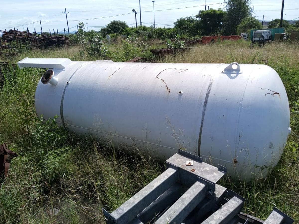 Tanque metálico — imagem 2