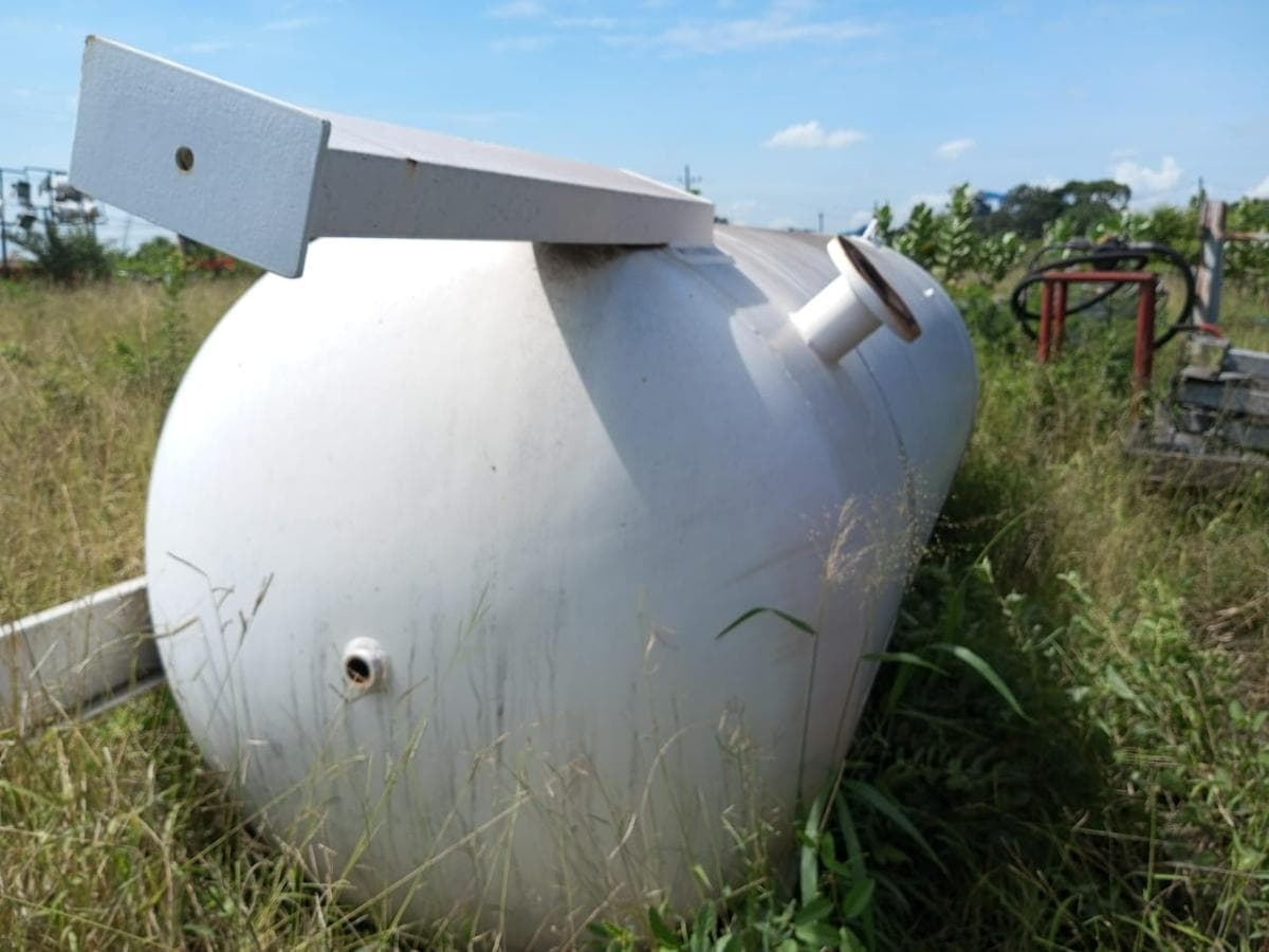 Tanque metálico — imagem 1