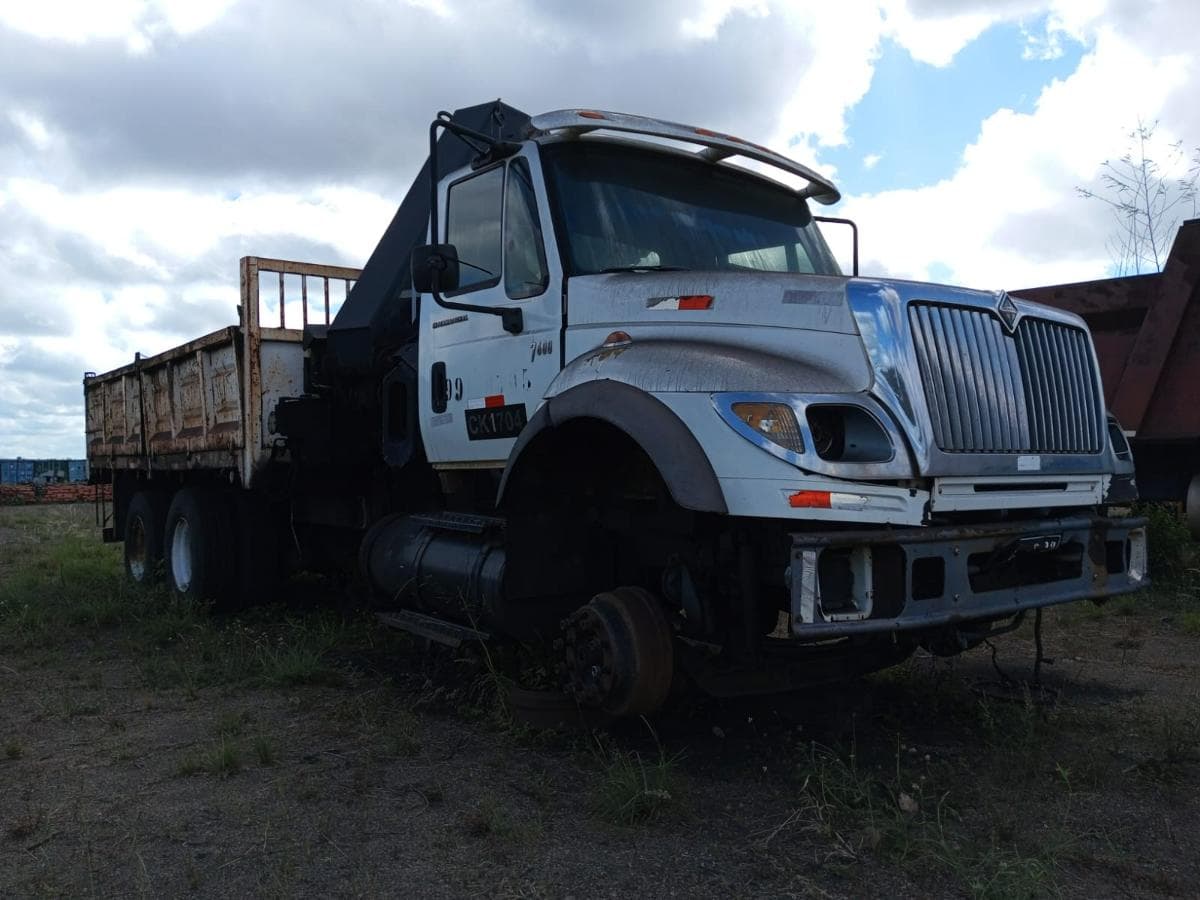 Camiao de marca internacional 7600 SBA 6×4 — imagem 7