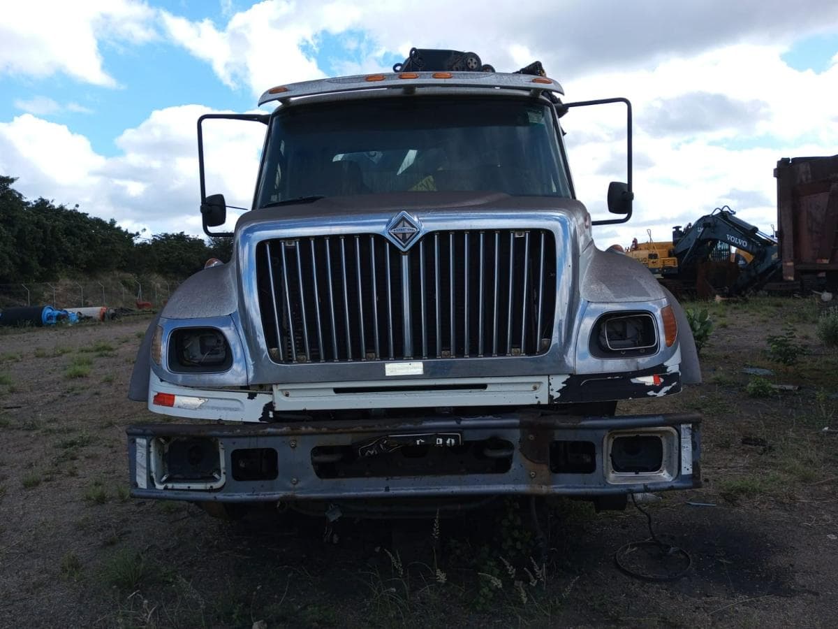 Camiao de marca internacional 7600 SBA 6×4 — imagem 6
