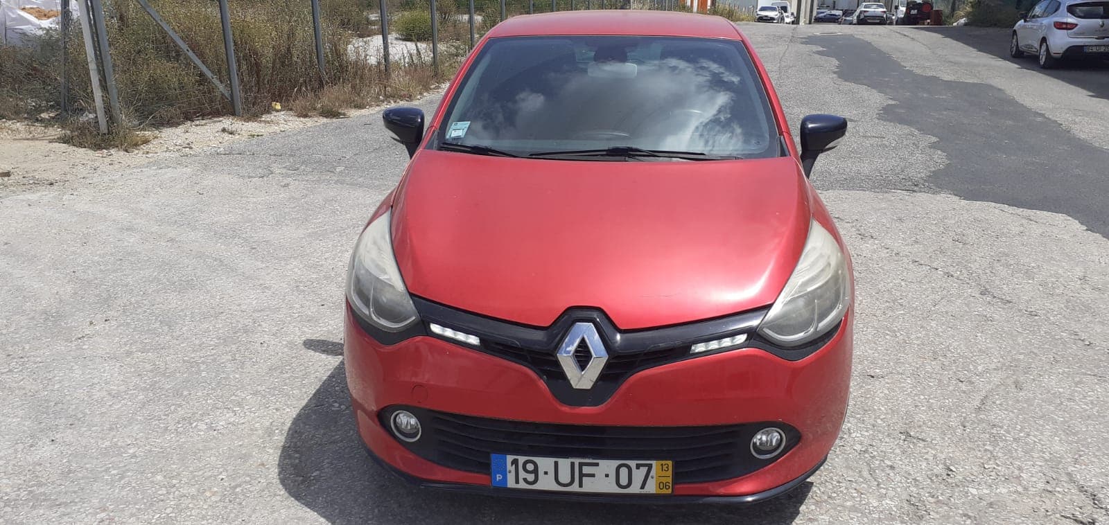 Renault Clio 1.5 DCI · Ano 2013 — imagen 3