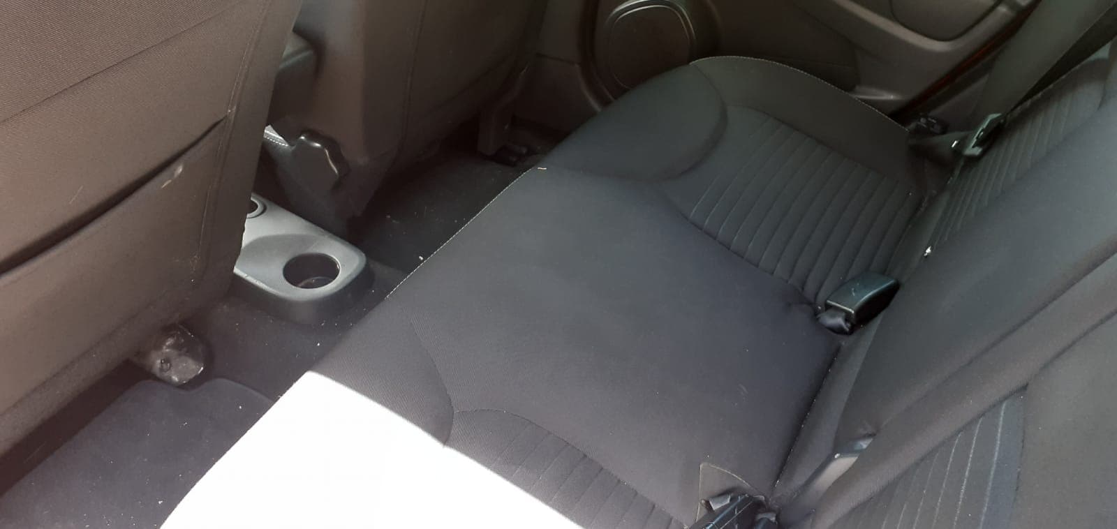 Renault Clio 1.5 DCI · Ano 2013 — imagen 17