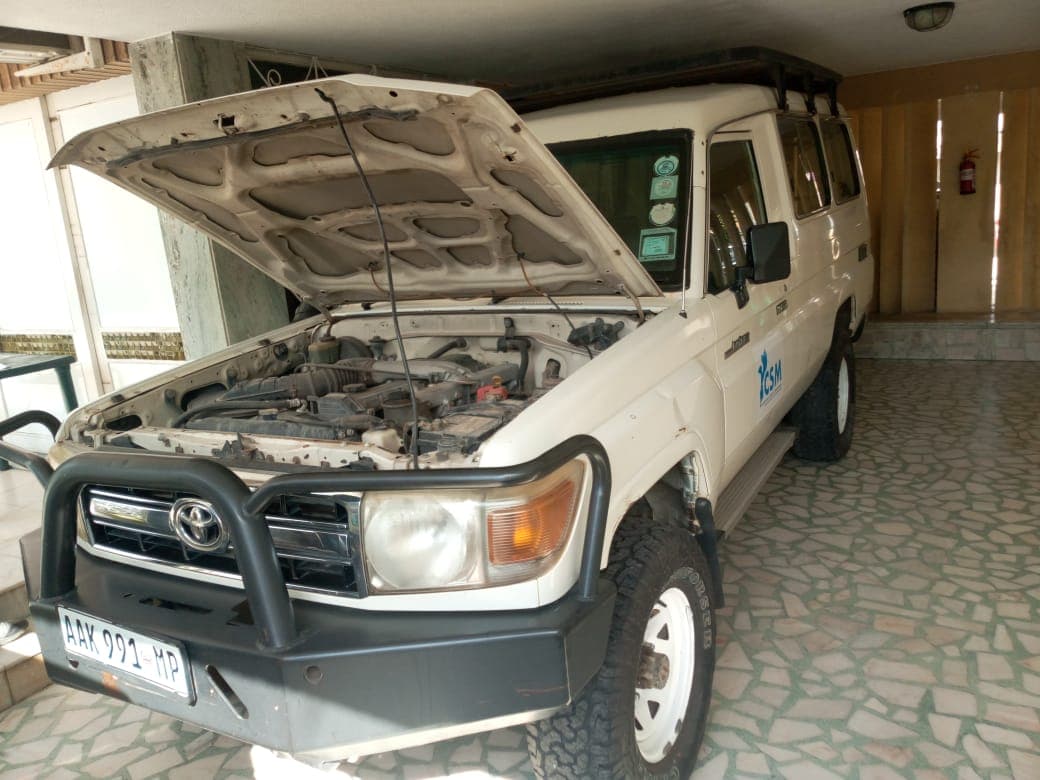 Toyota Landcruiser — image 5