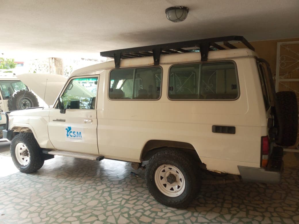 Toyota Landcruiser — image 4