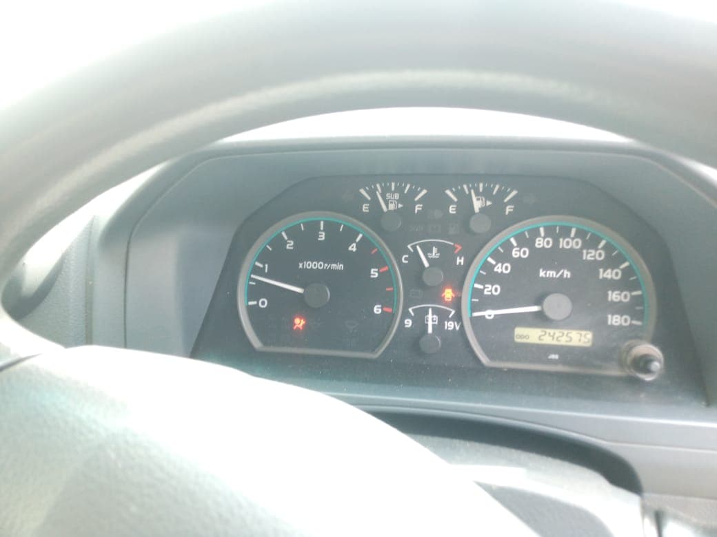 Toyota Landcruiser — imagen 7