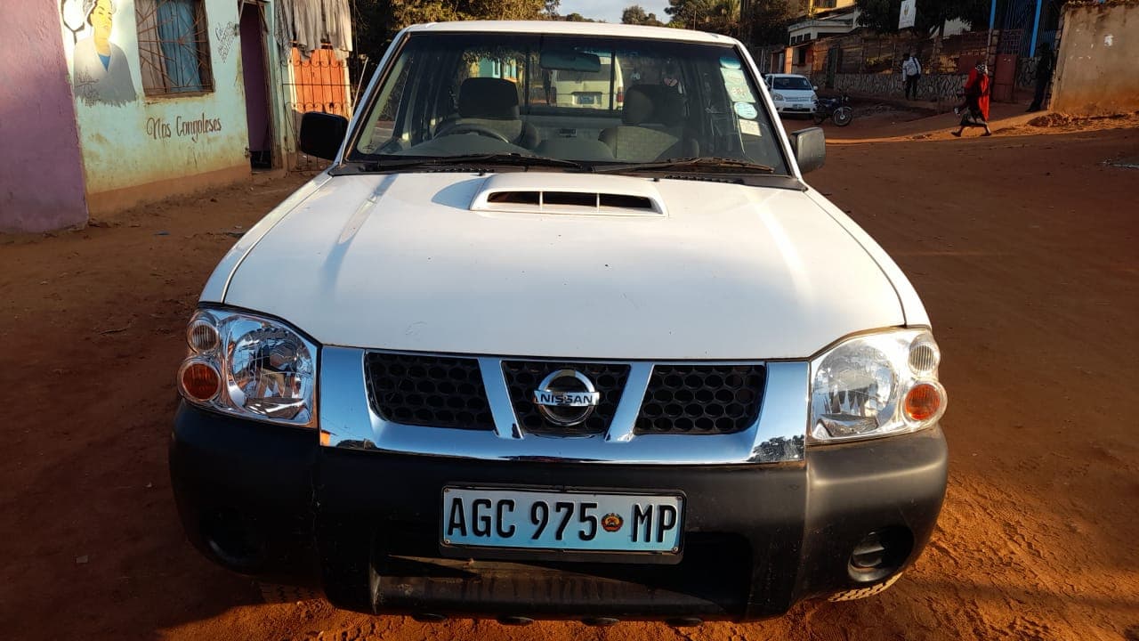 Nissan Hardbody 2.95m · Ano 2017 — imagen 3