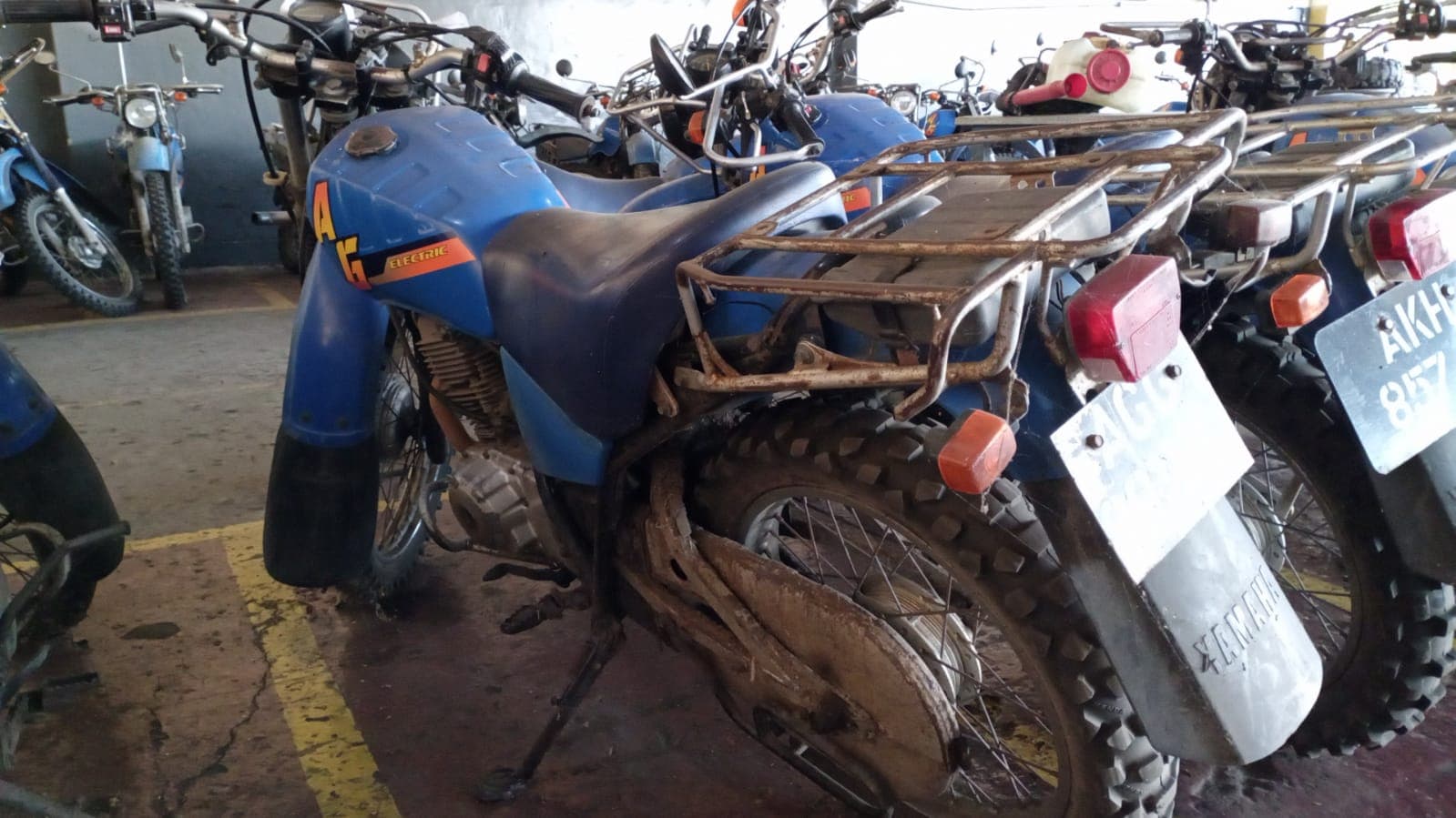 Motorizada YAMAHA