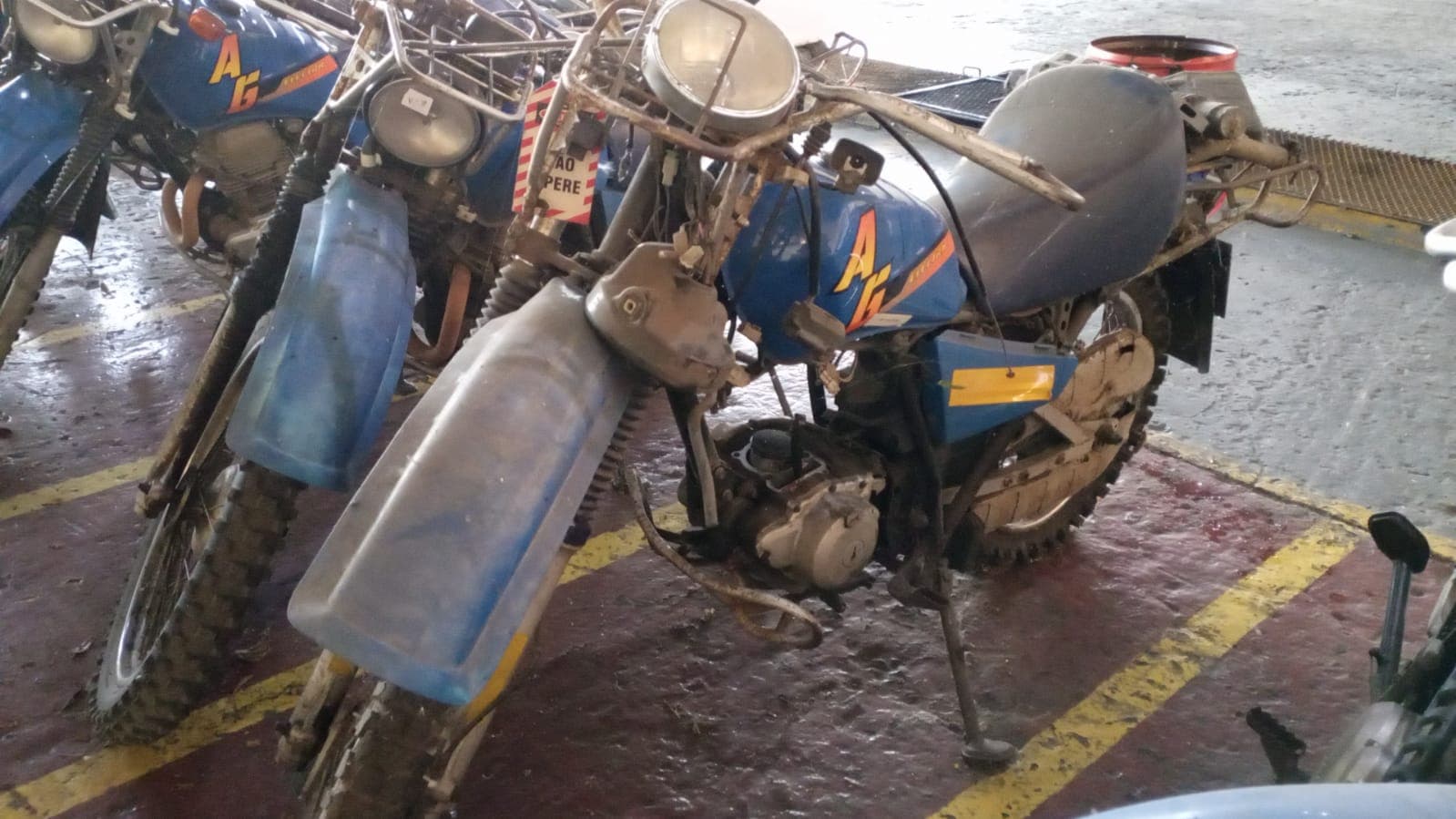 Motorisada YAMAHA — imagen 4