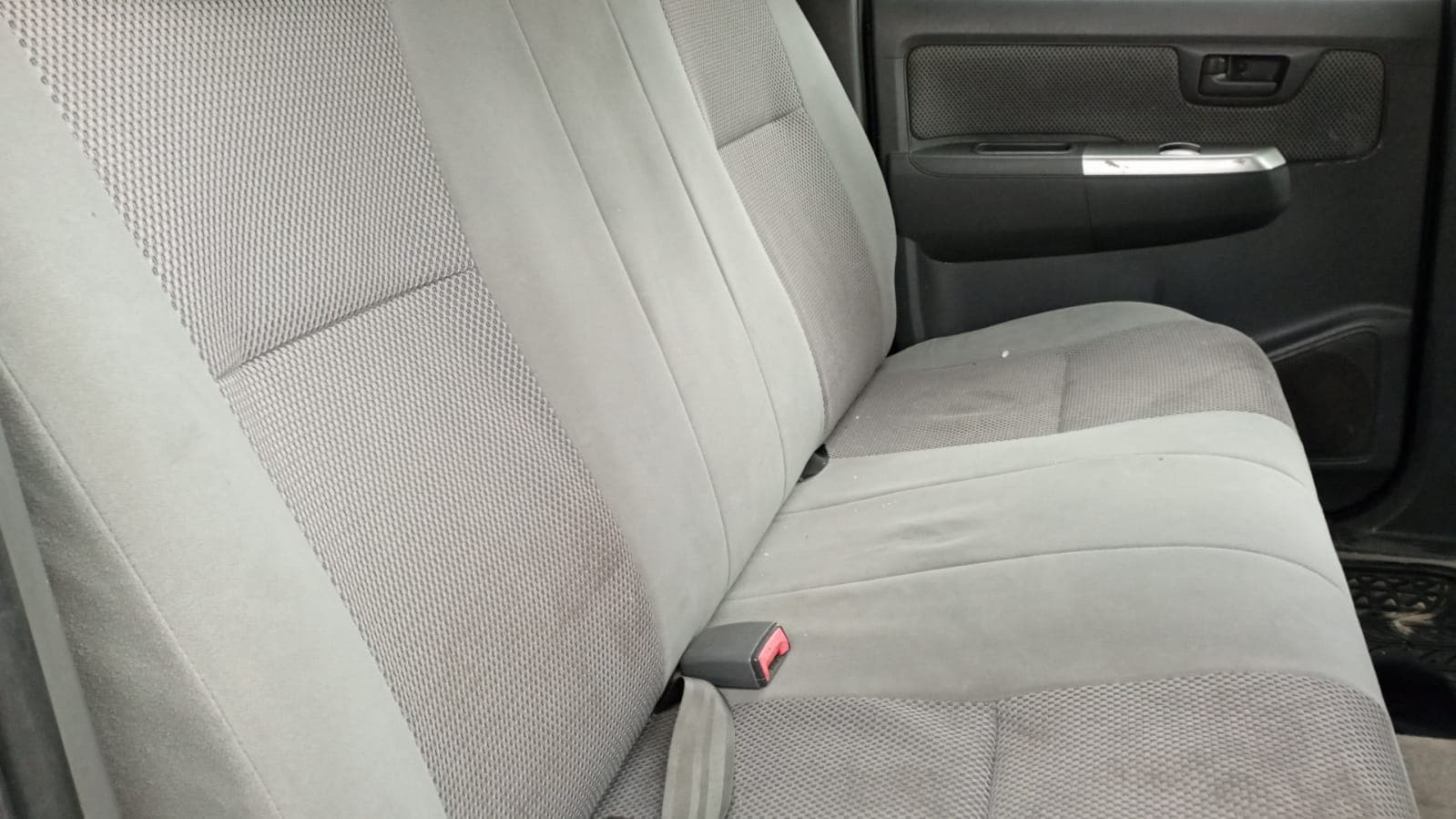 Viatura Toyota Hilux — imagen 7