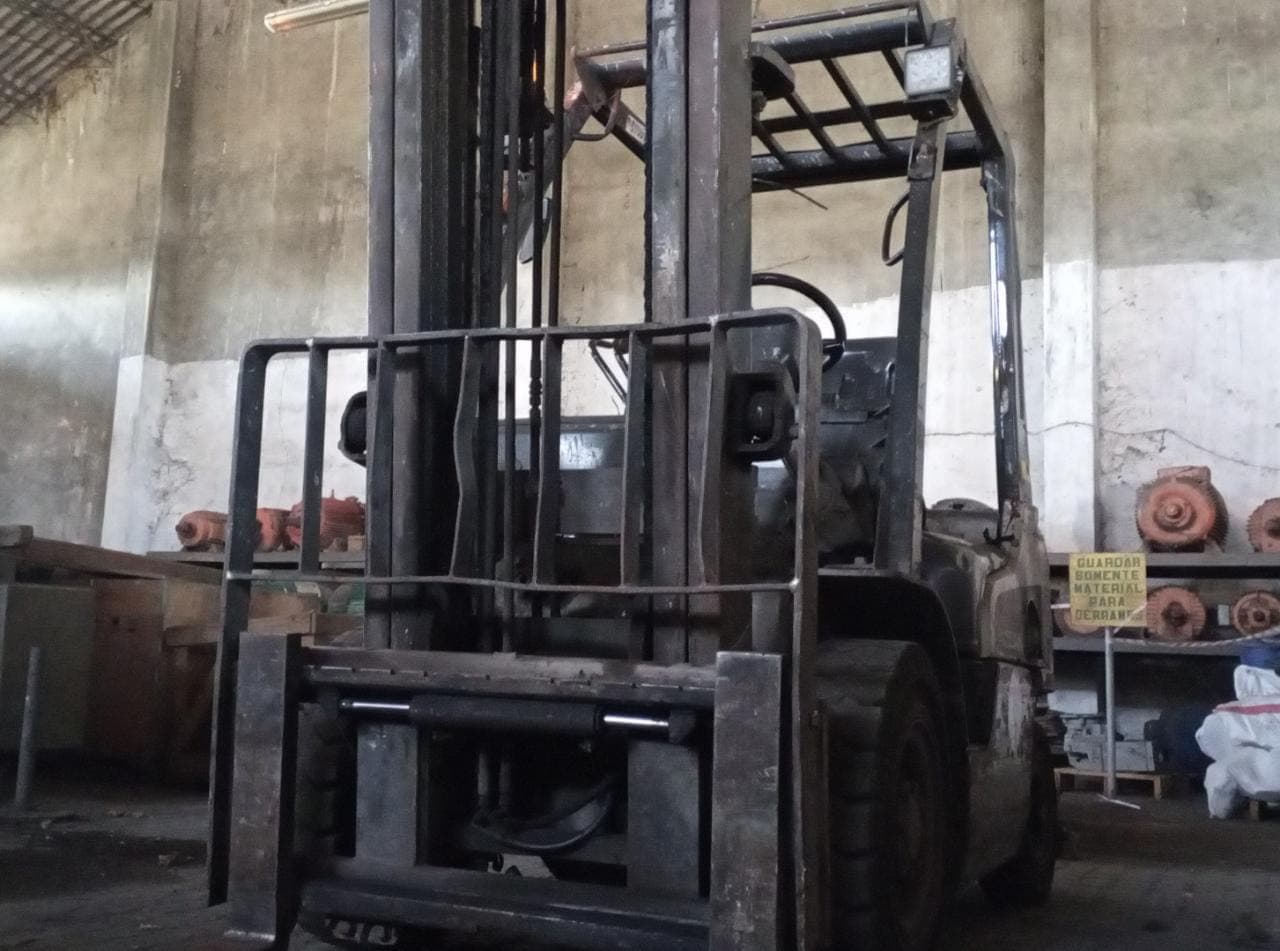 Forklift Nissan — image 4