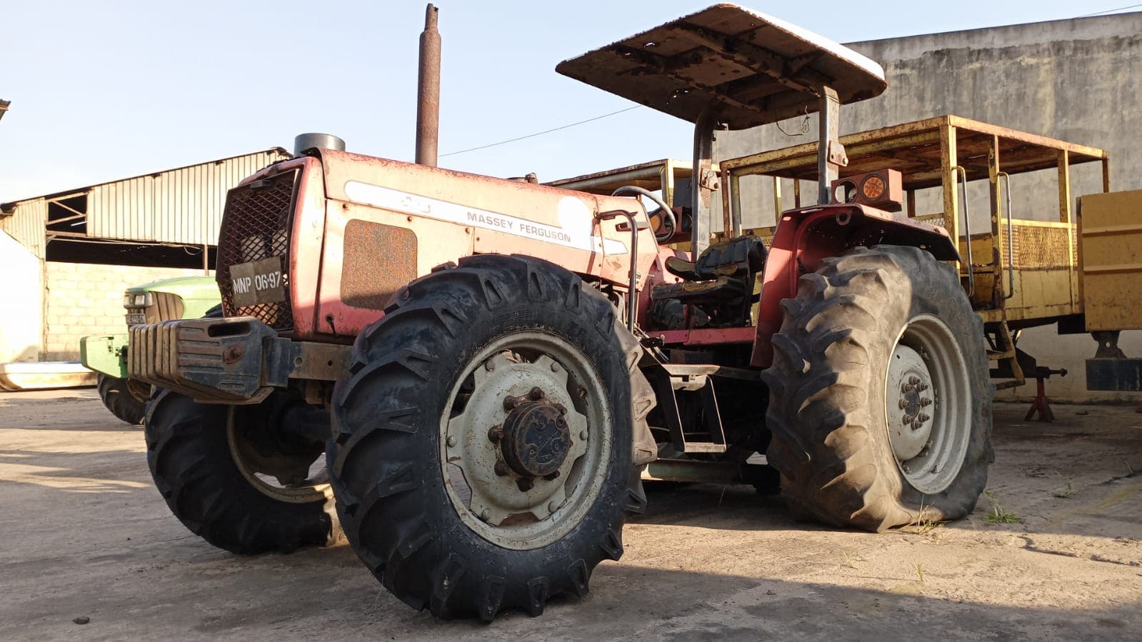 Trator Massey ferguson