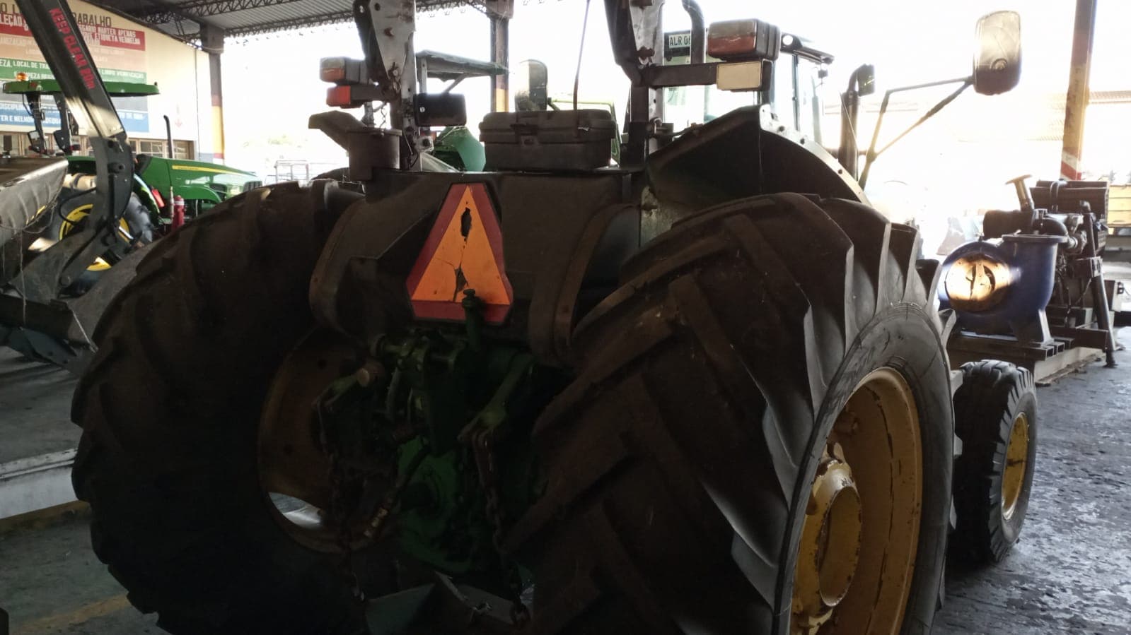 Trator John Deere — imagen 4