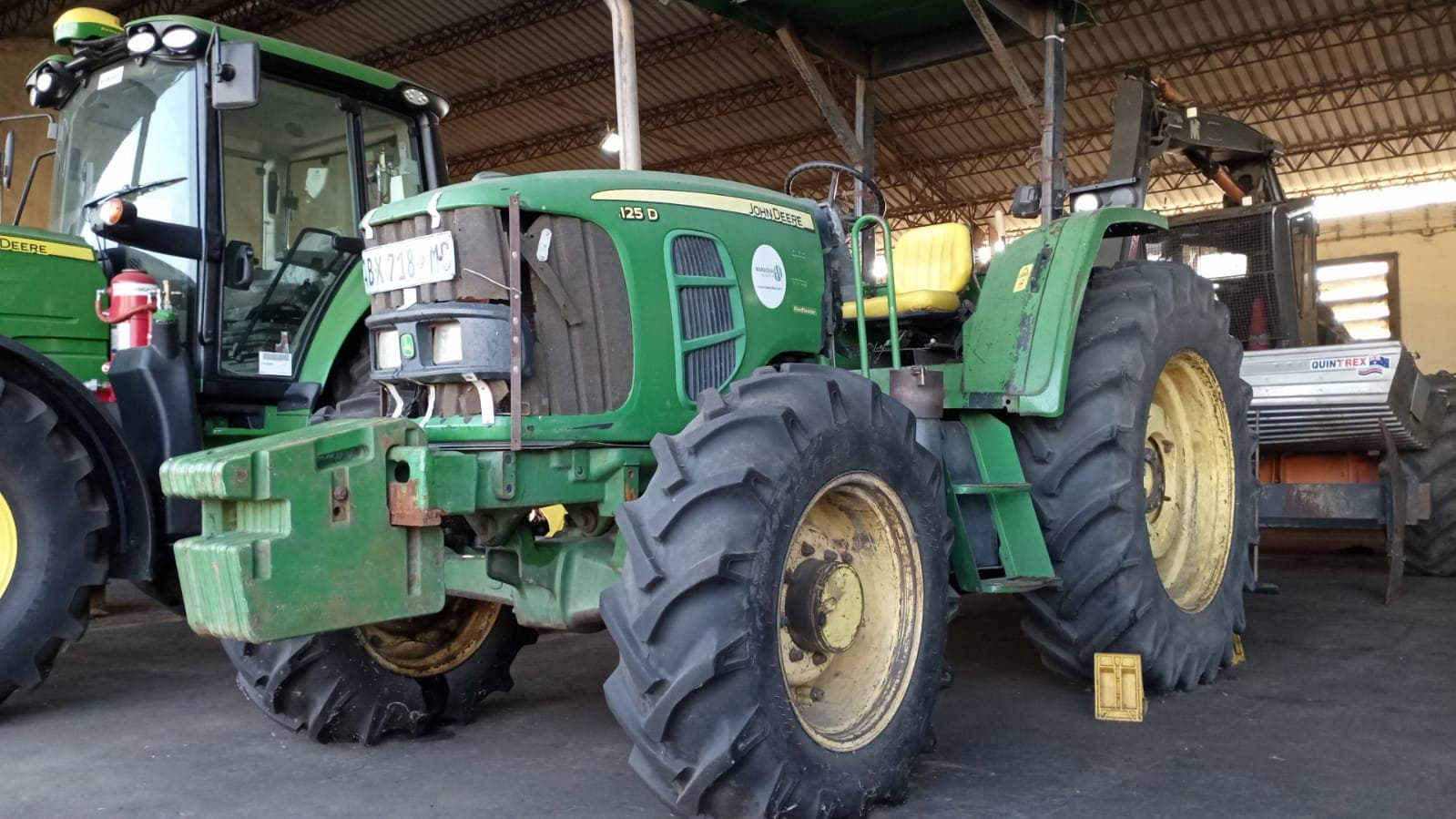 Trator John Deere — imagem 1