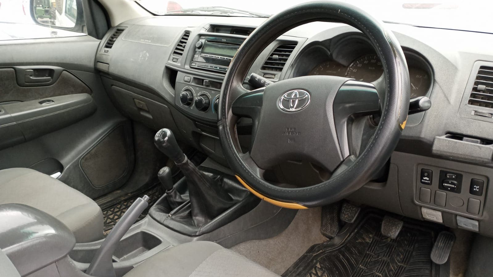 Toyota Hilux — imagen 5