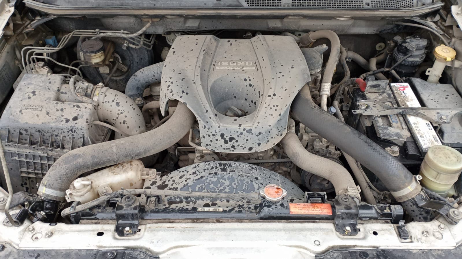 ISUZU KB 300 DTEQ — imagem 12